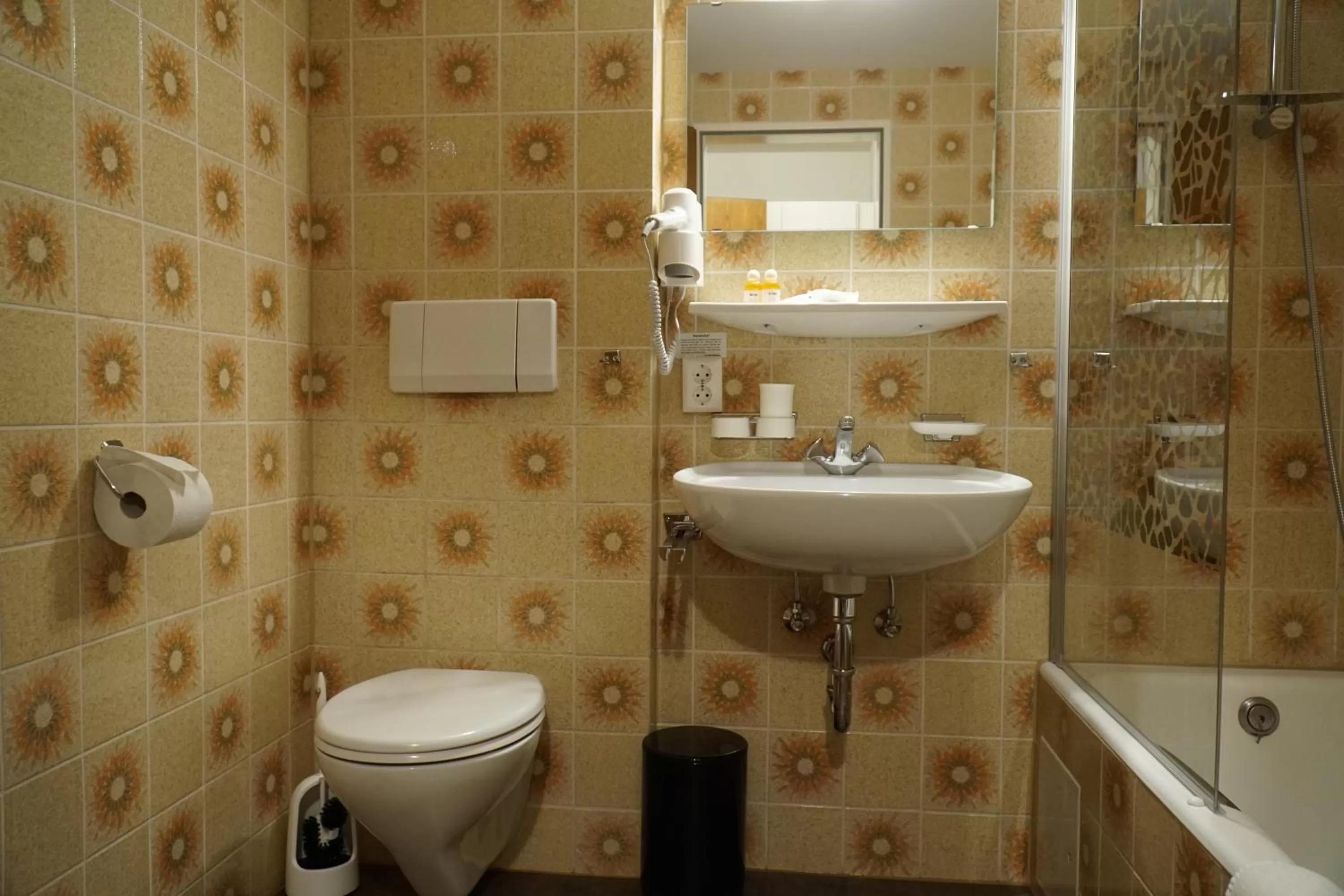 Bathroom in Hotel Eleon