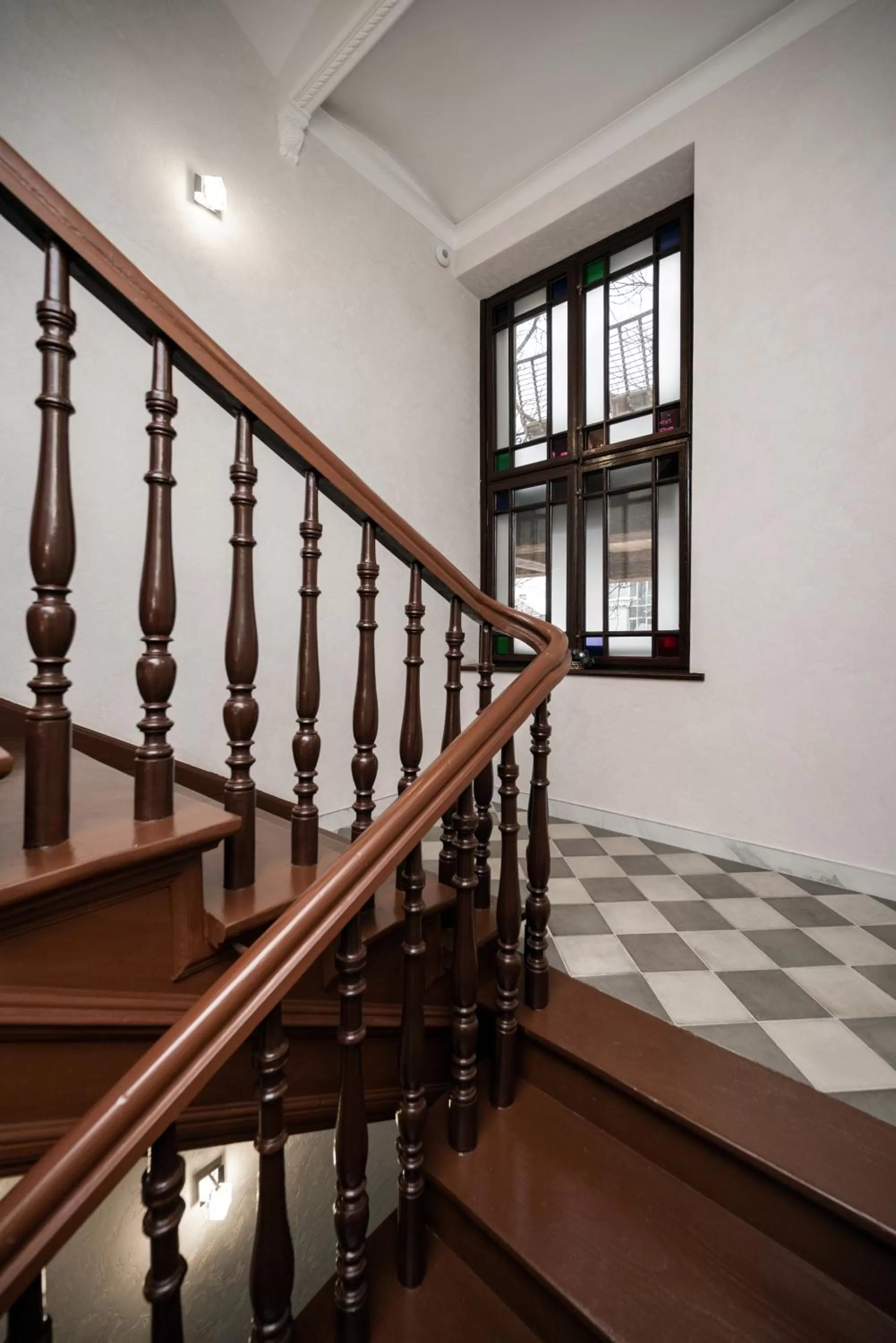 Windsurfing in Hive Family House