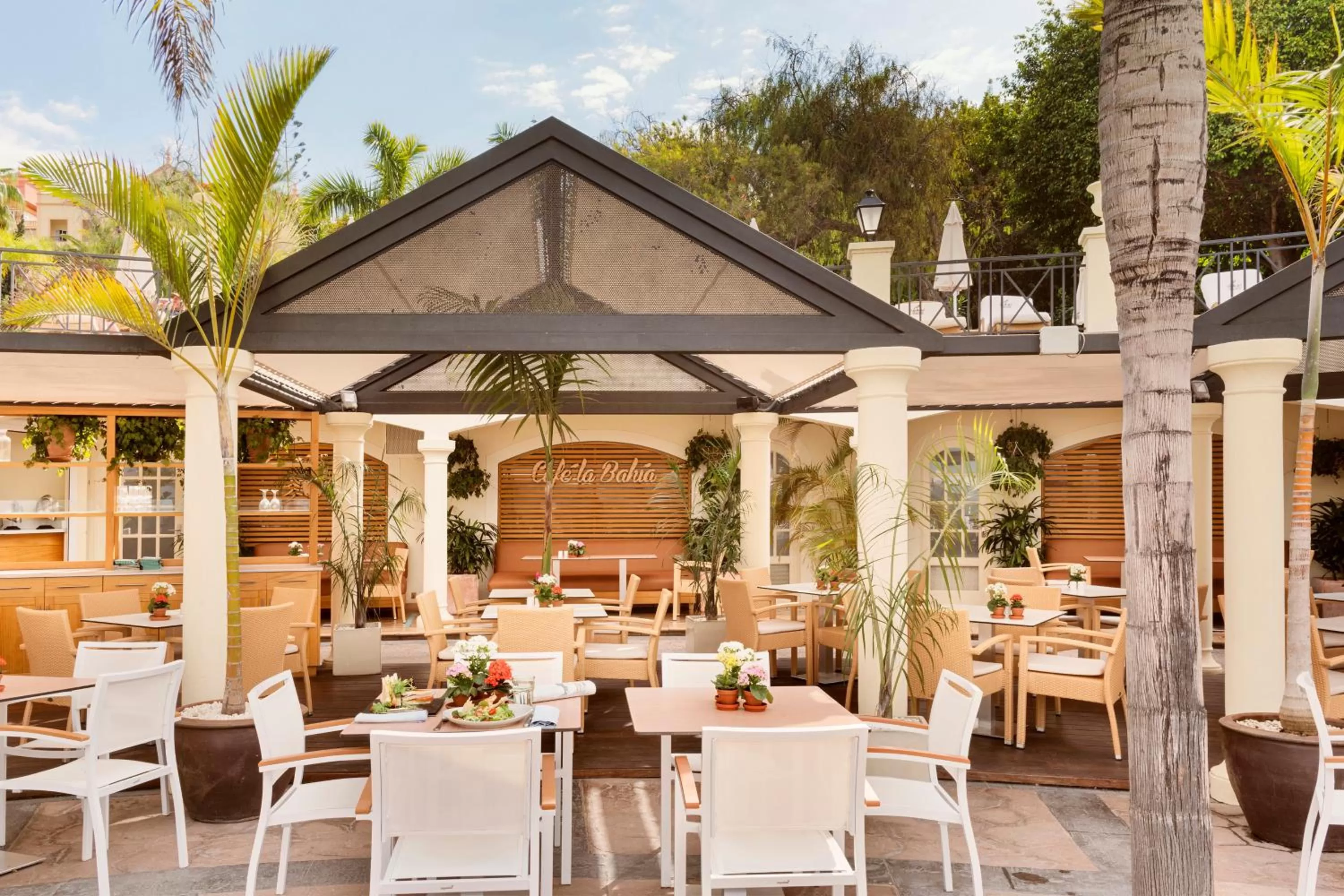 Restaurant/places to eat in Bahia del Duque