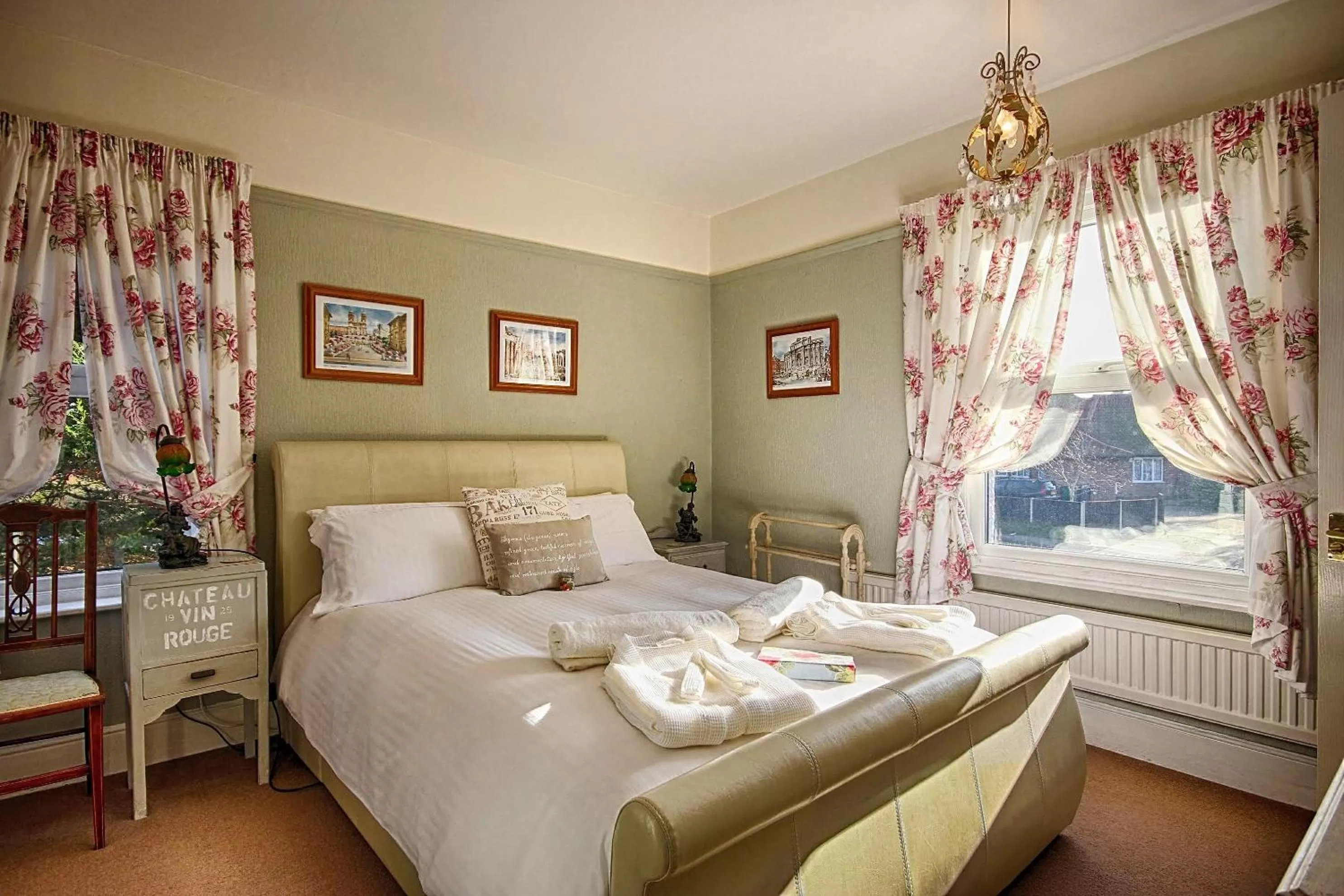 Bed in Hooray Henrys