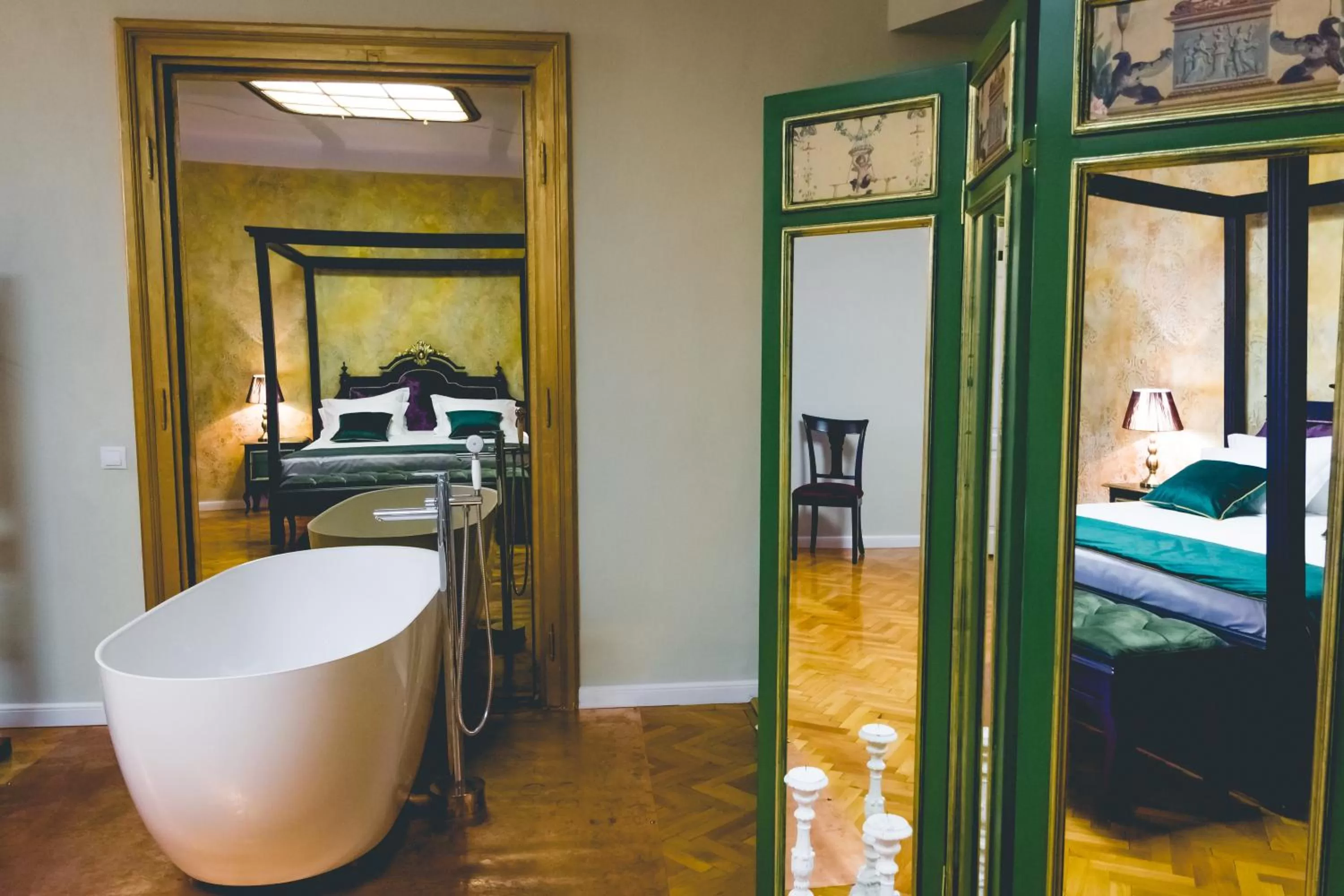 Bedroom, Bathroom in MAGISTER seven