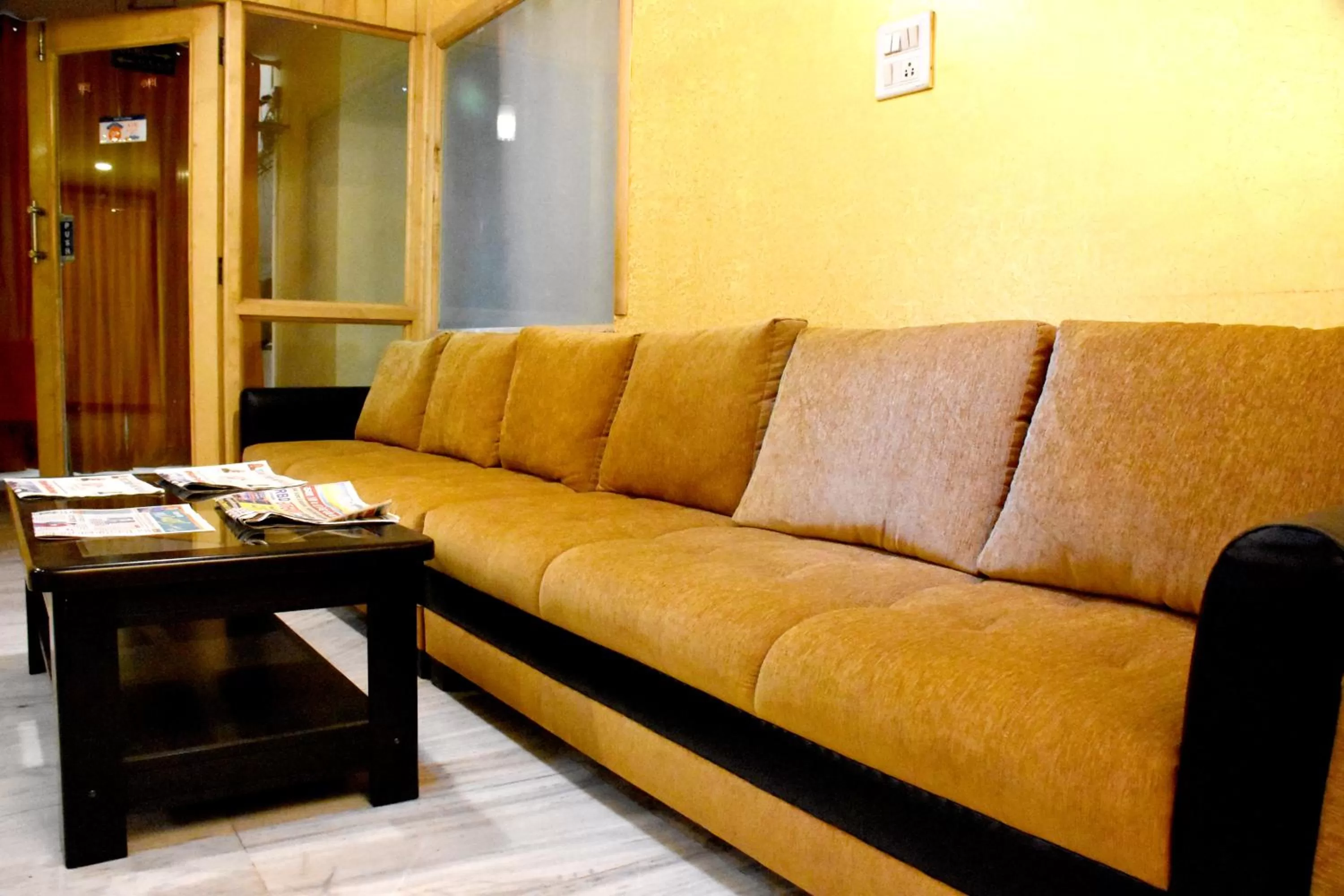 Living room in Hotel The Pride