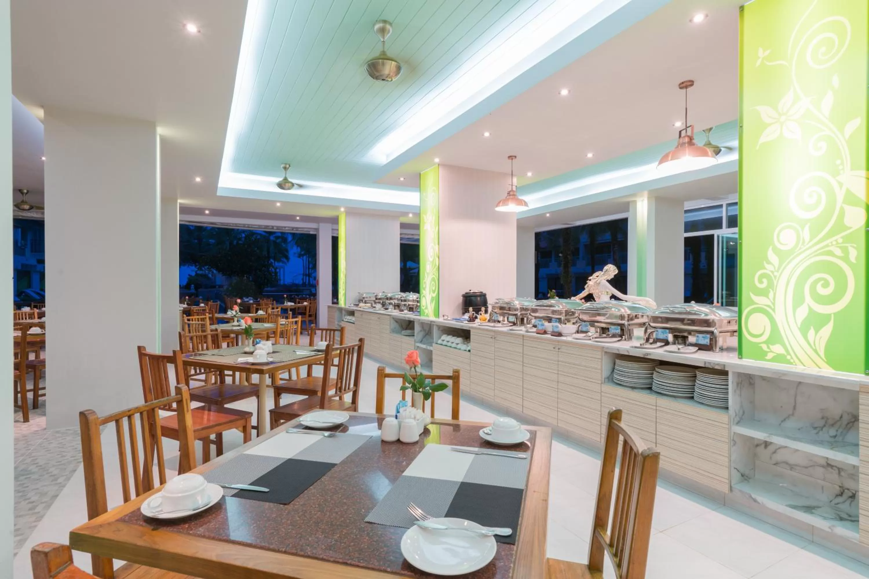 Restaurant/places to eat in The Briza Beach Resort, Khao Lak SHA Extra Plus