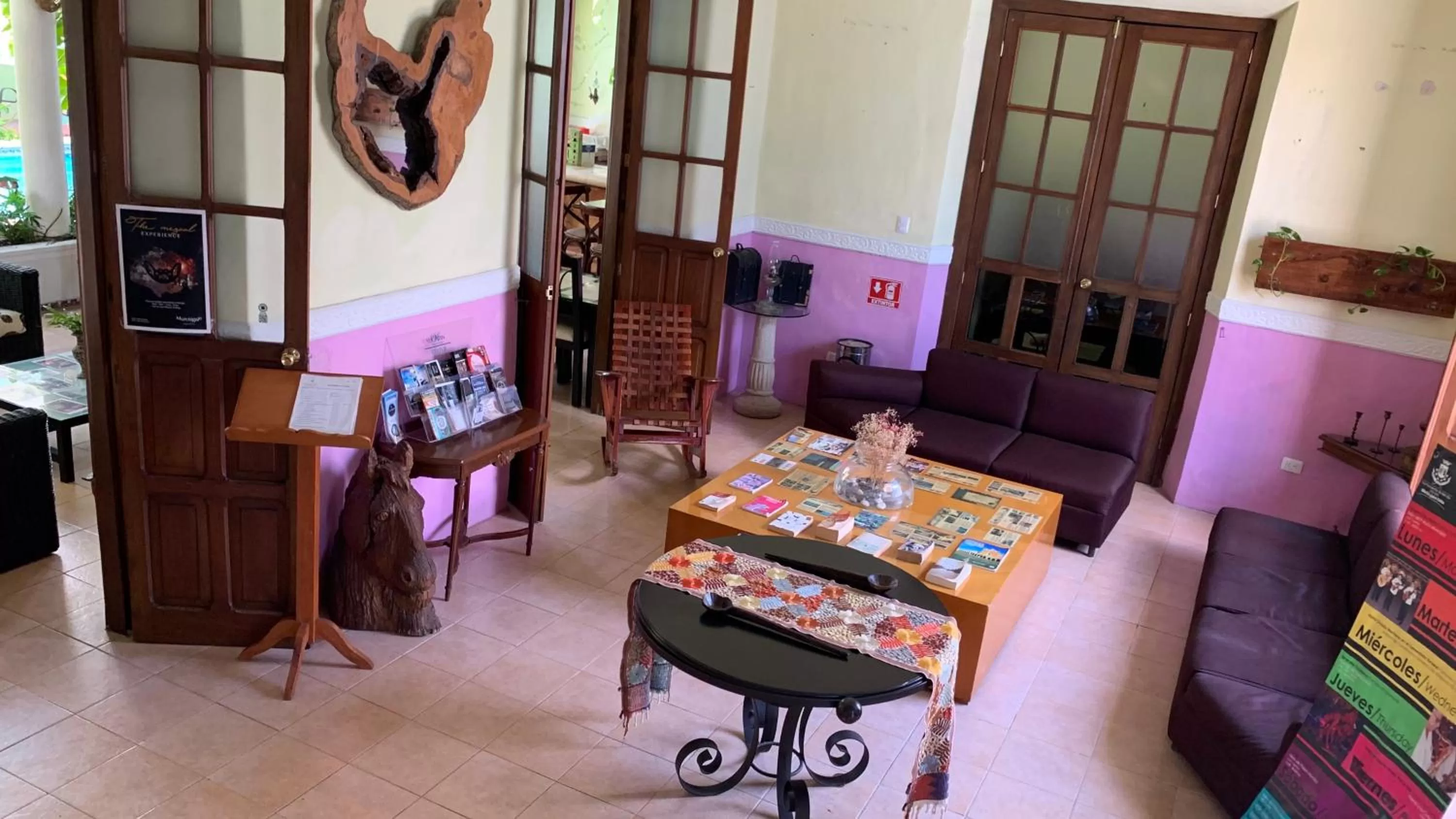 Nightclub / DJ in Hotel Santa Ana