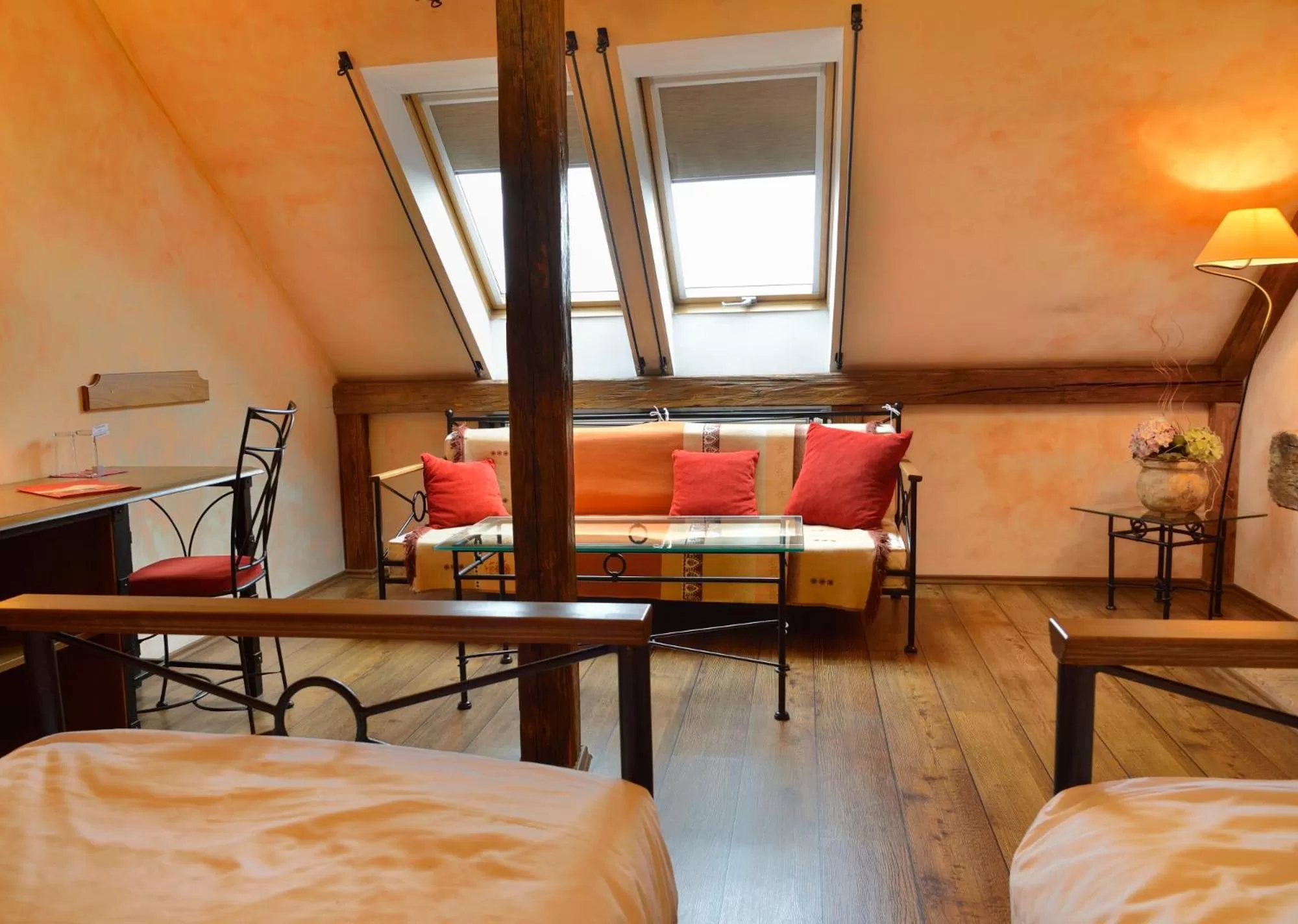 Hotel and restaurant Via Ironia