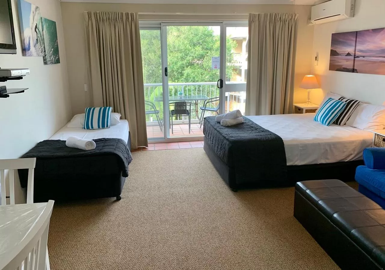 Bed in Outrigger Burleigh