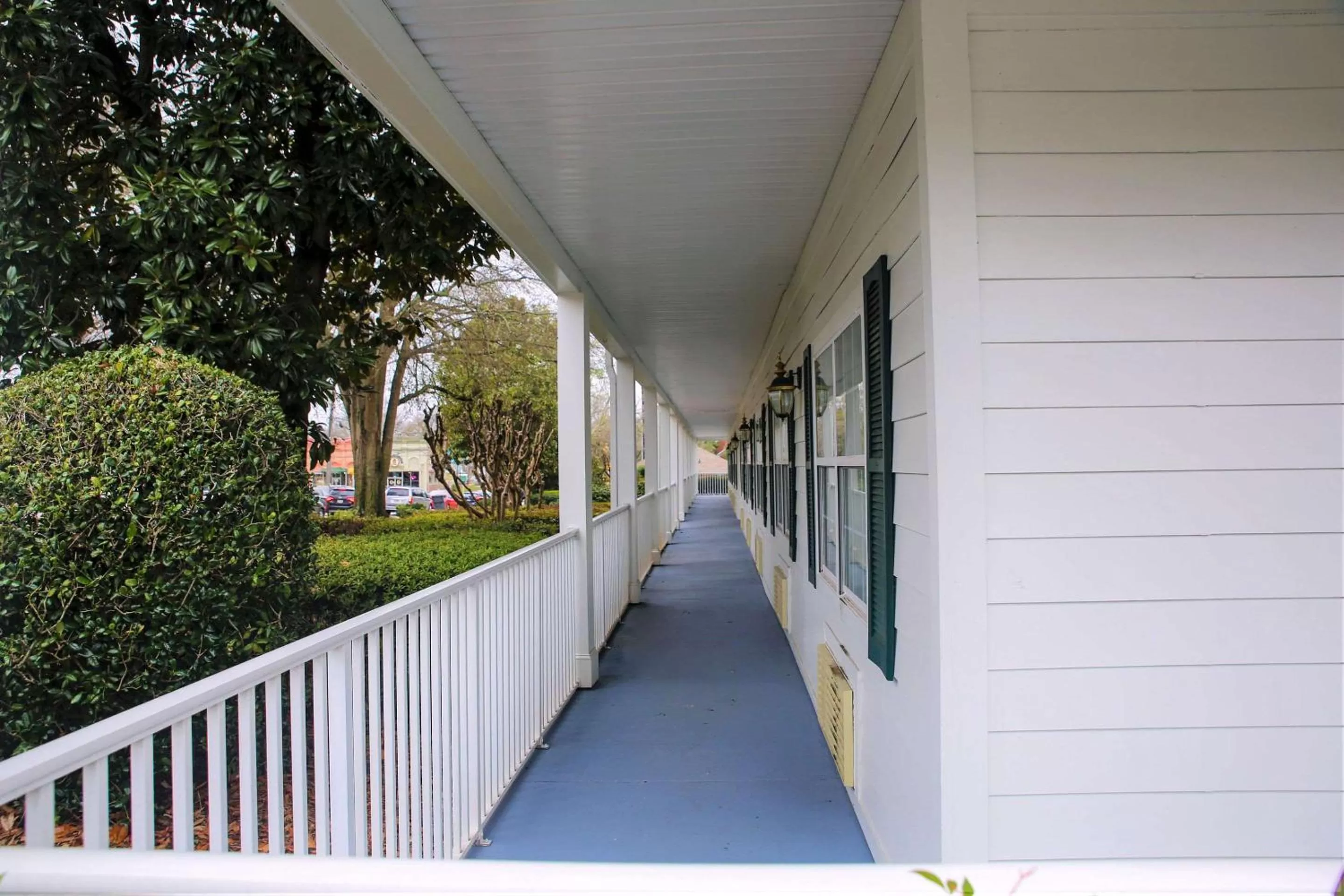 Property building in Quality Inn Fayetteville Near Historic Downtown Square