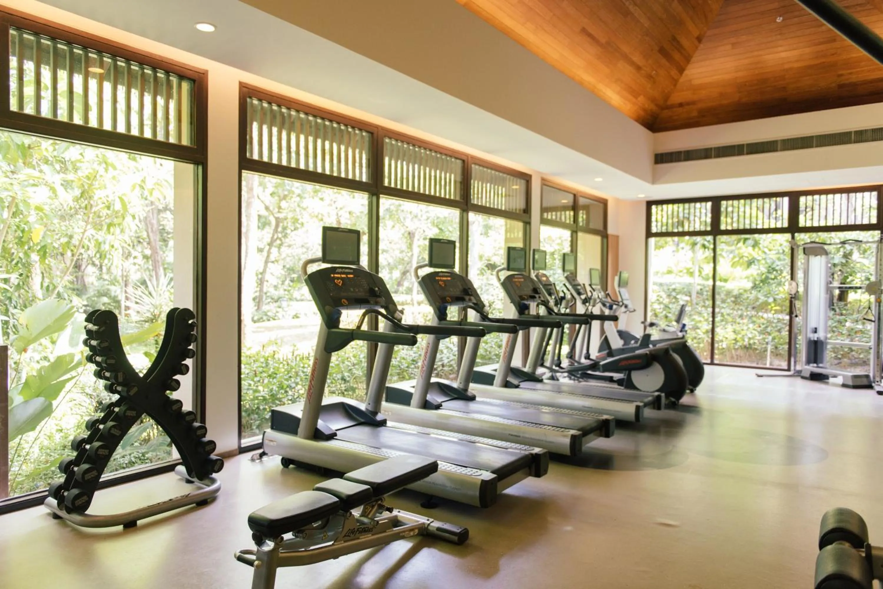 Fitness centre/facilities in Vana Belle, A Luxury Collection Resort, Koh Samui