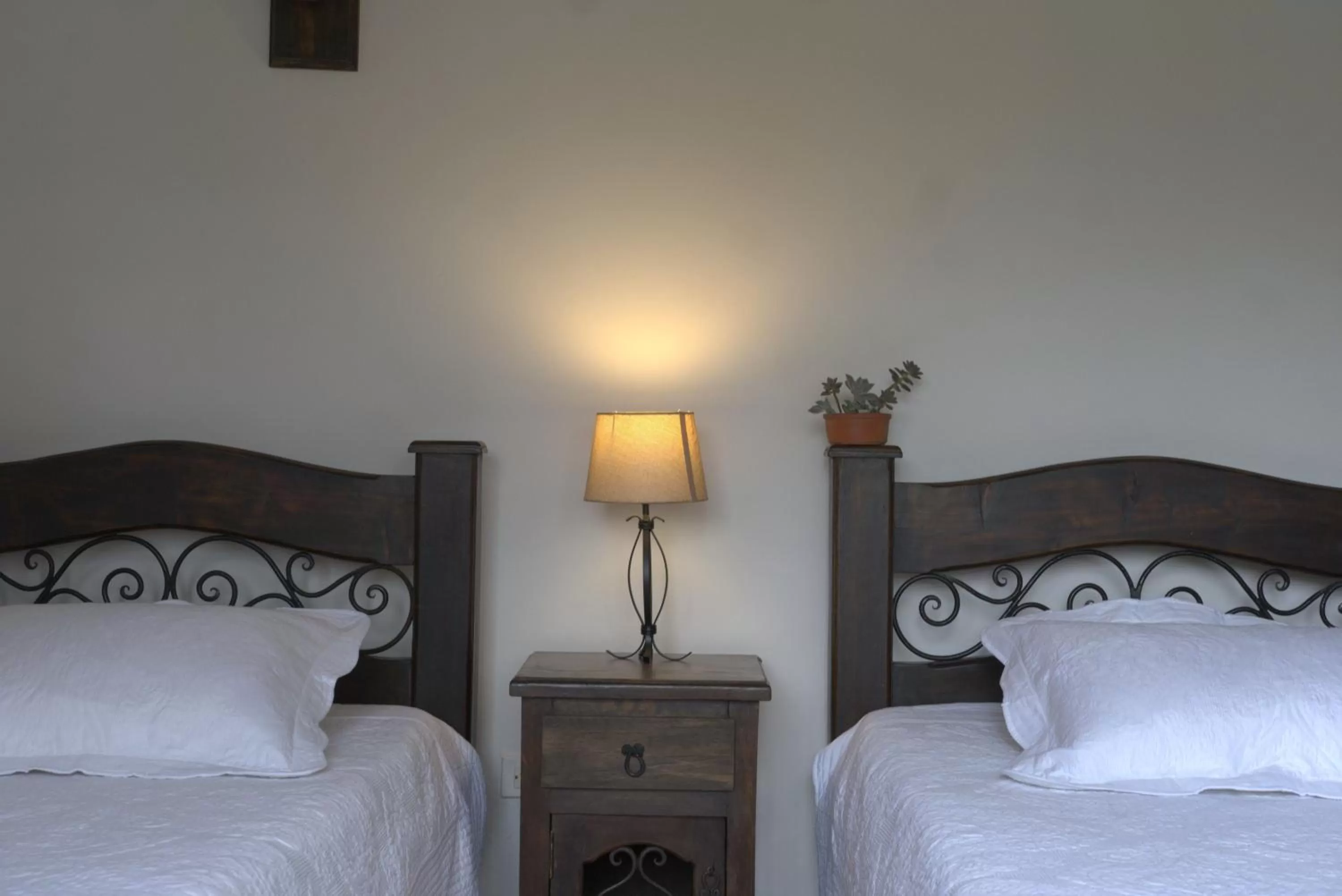 Bed in Hotel Chalet El Castillo by Majuva