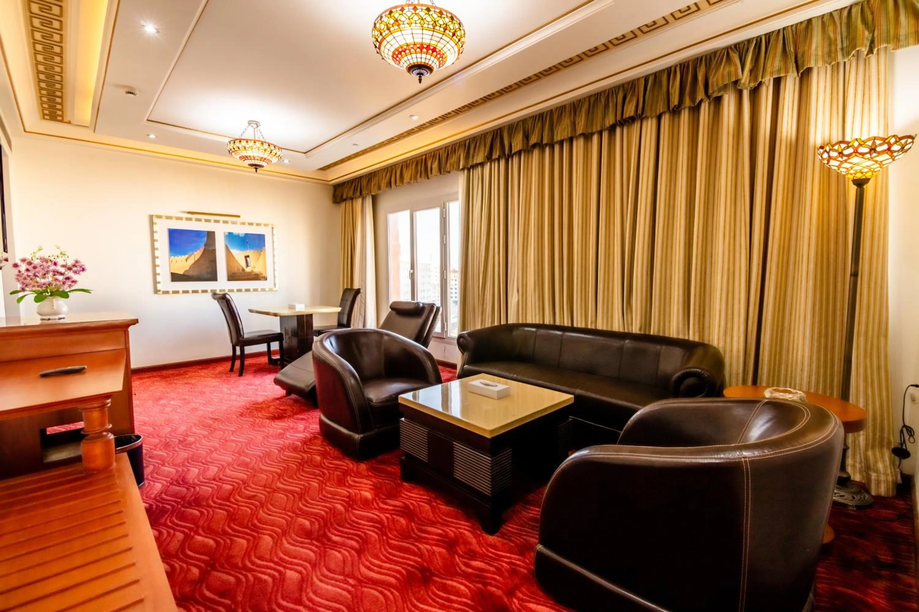 Living room, Seating Area in The Platinum Hotel