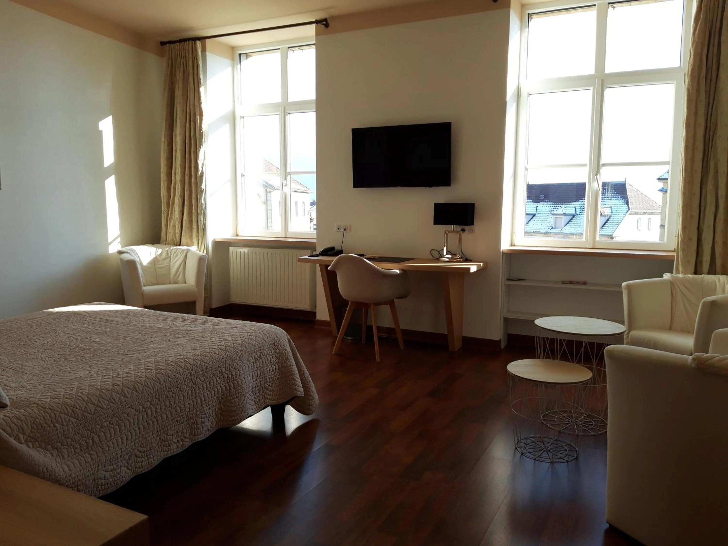 Bed in Hôtel la Guimbarde