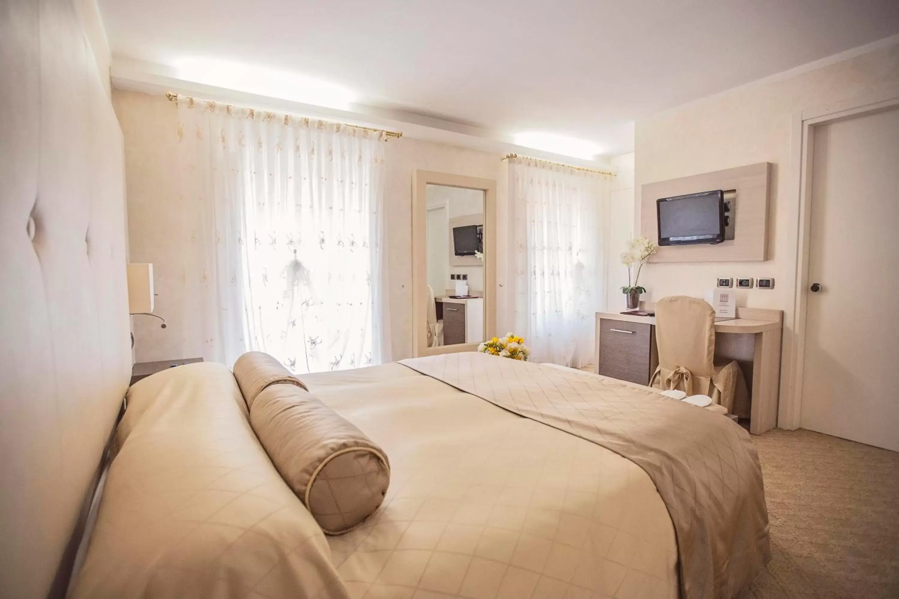 Superior King Room in Hotel Trettenero Superior King Room in Hotel Trettenero