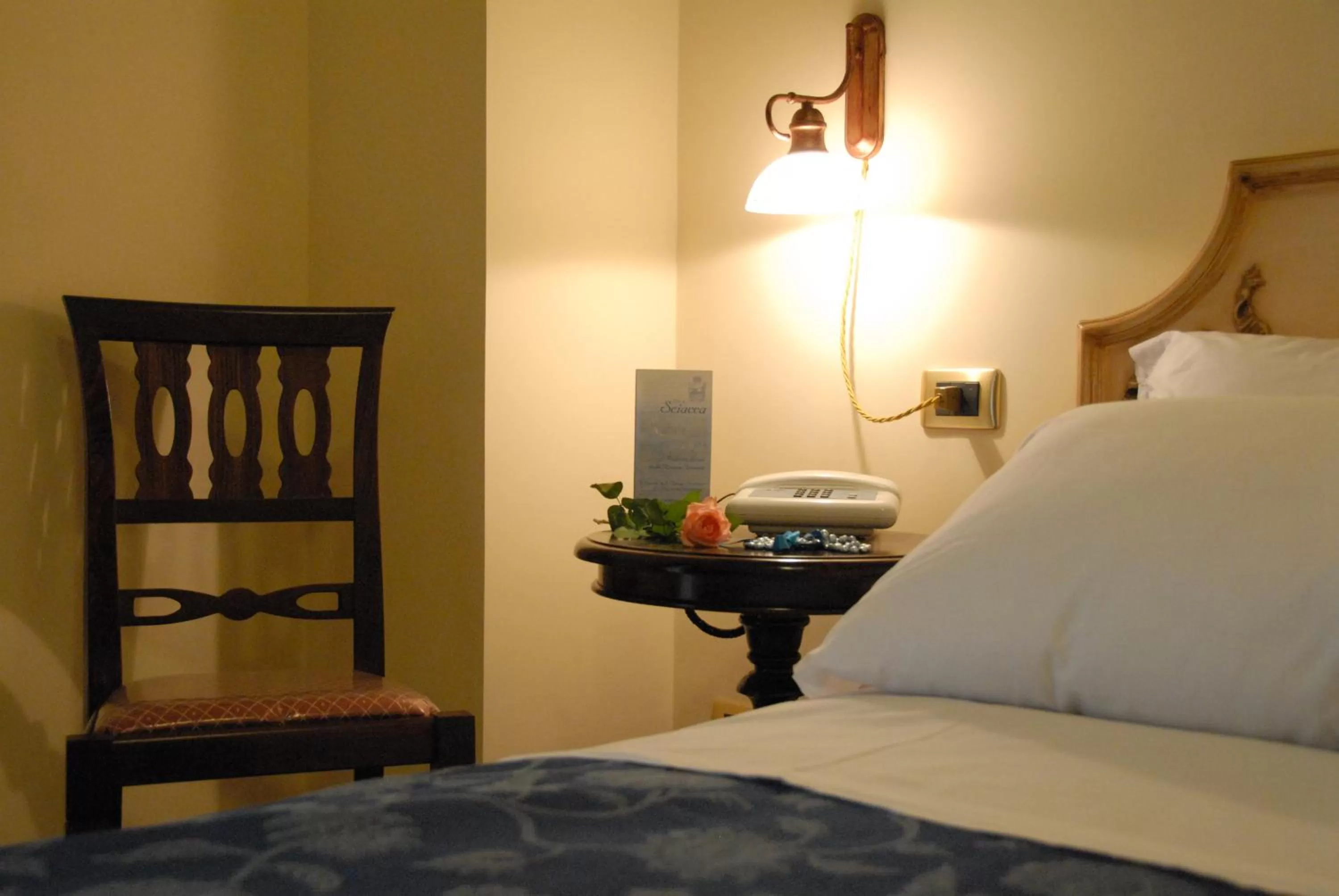 Decorative detail, Bed in Garibaldi Relais