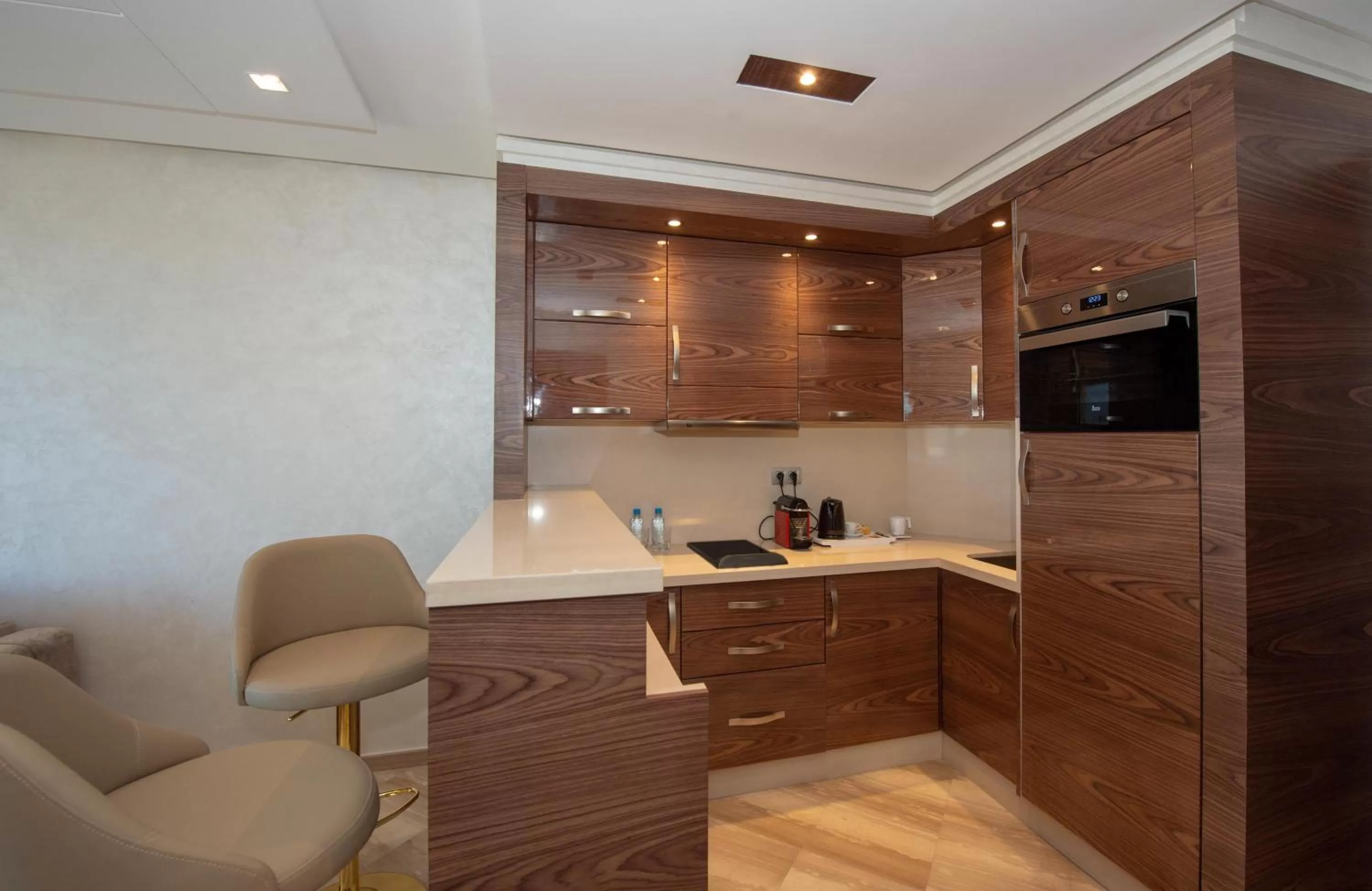 Coffee/tea facilities in Suite Hotel Casa Diamond