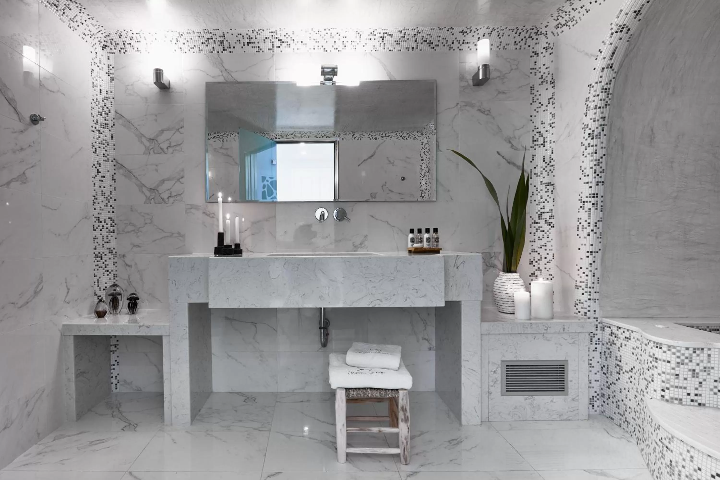 Time of day in Volcano View by Caldera Collection