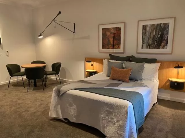 Bed in The Royal Daylesford Hotel