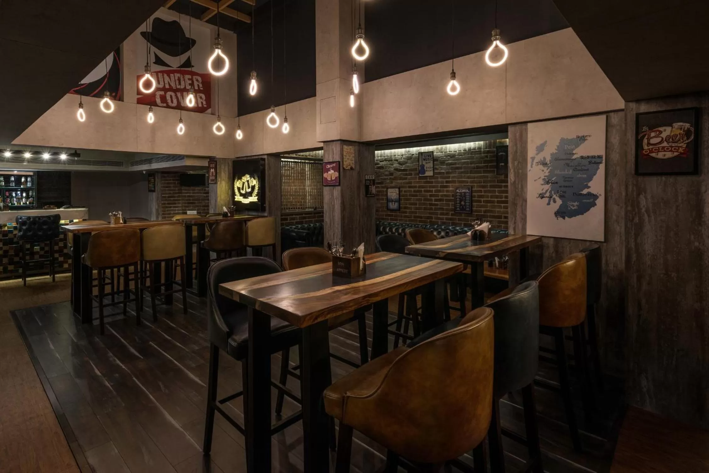 Lounge or bar in Klase Hotels