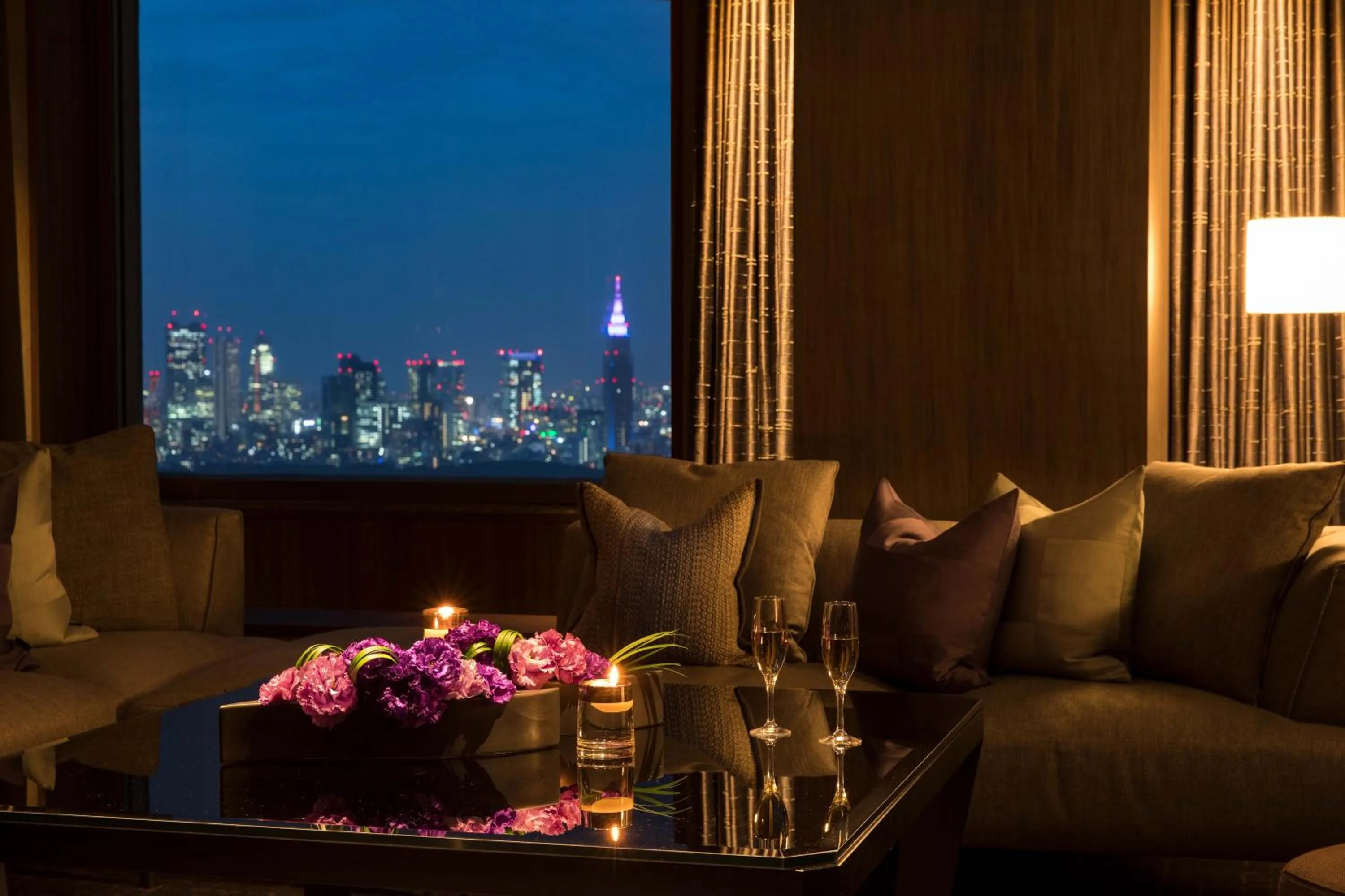 Night in Cerulean Tower Tokyu Hotel, A Pan Pacific Partner Hotel