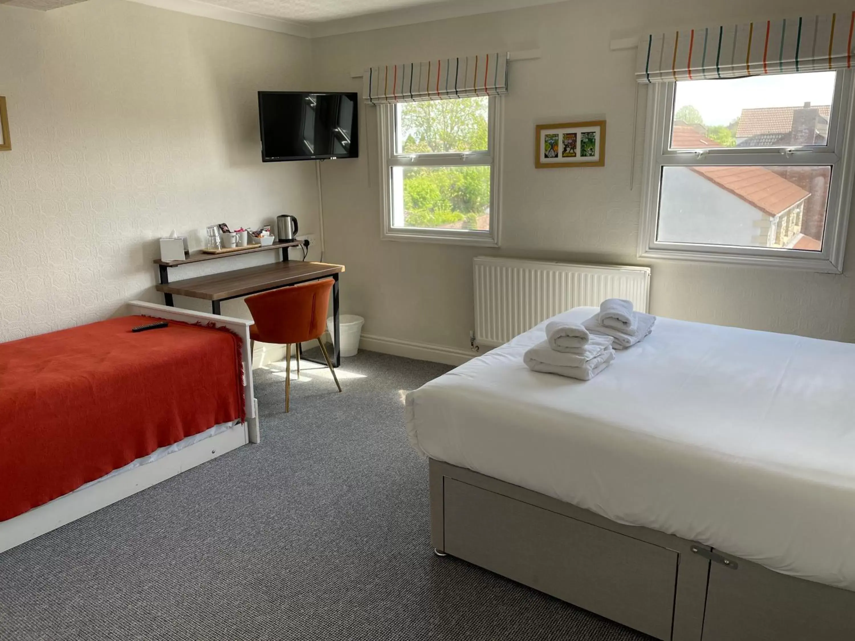 Family Room in Hayward's at the Grasmere Family Room in Hayward's at the Grasmere