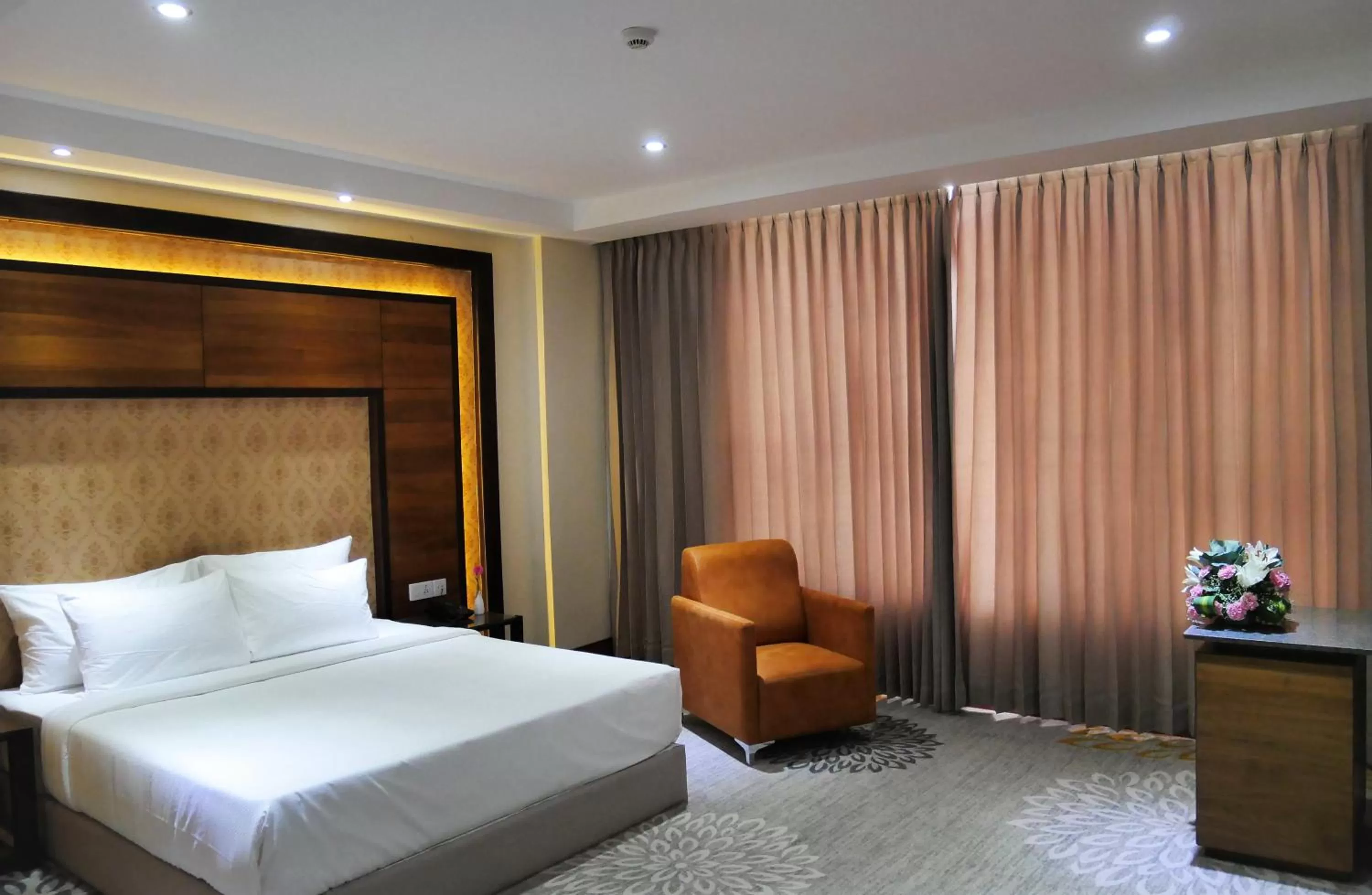 Photo of the whole room, Bed in Hotel Hills