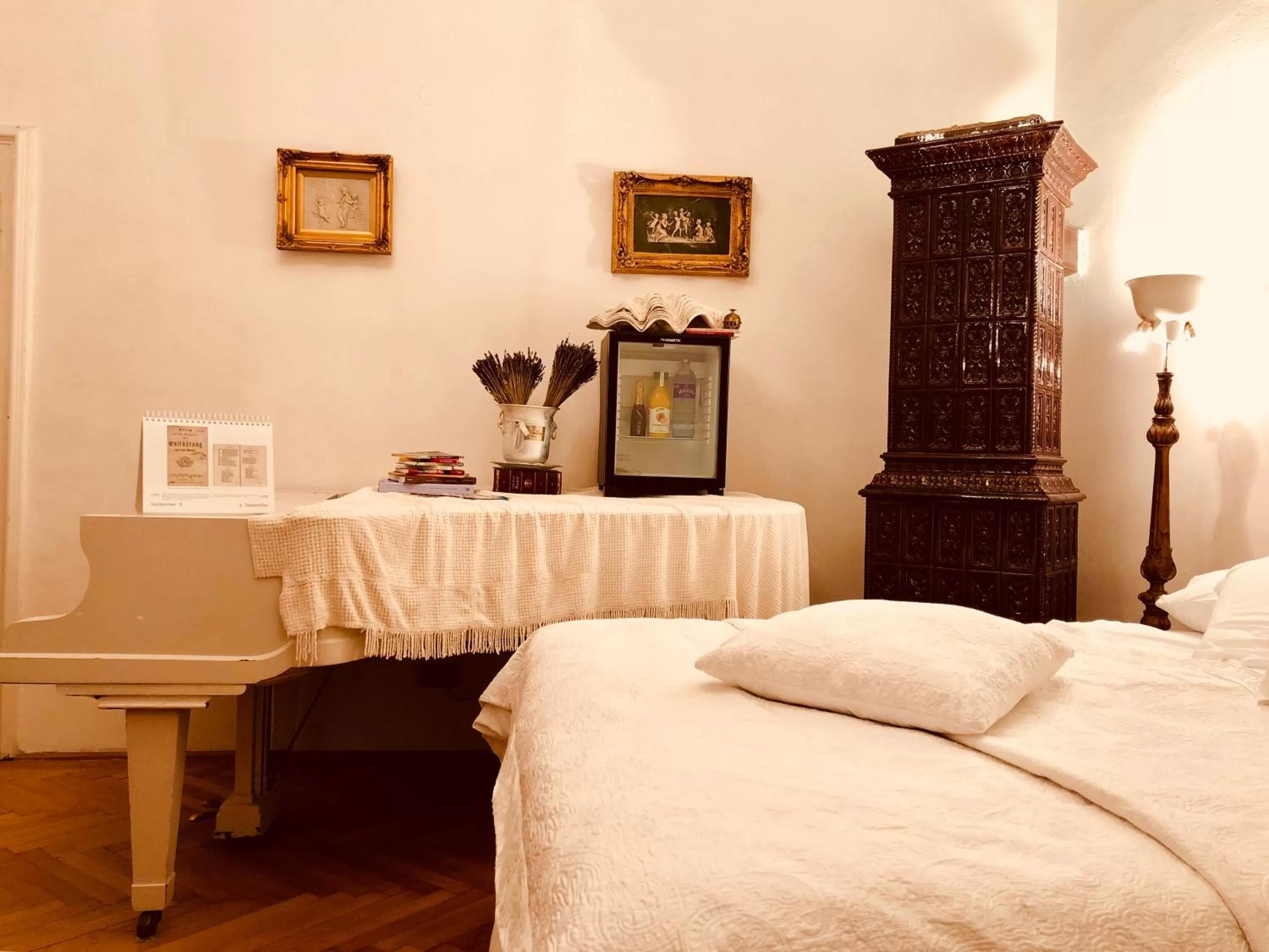 Bed in Sarah's Altstadt Oase Salzburg