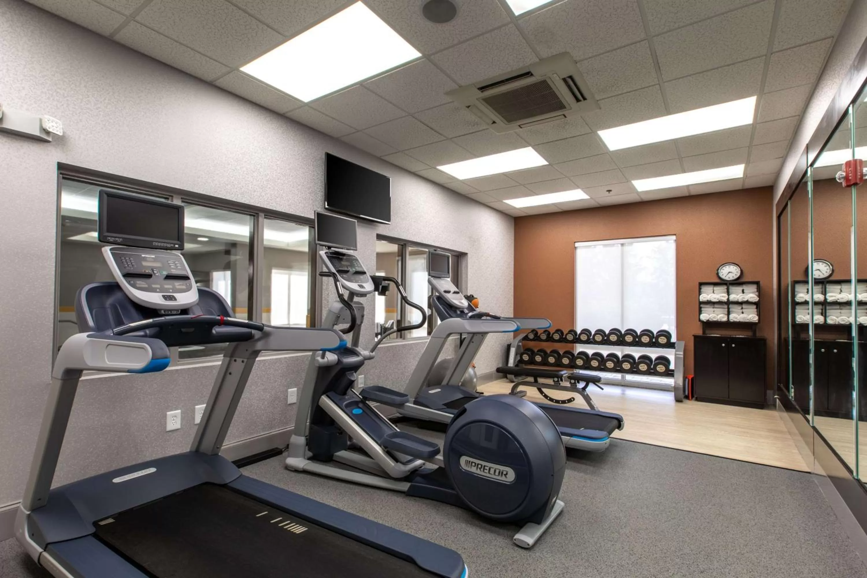 Fitness centre/facilities in Hilton Garden Inn Lynchburg
