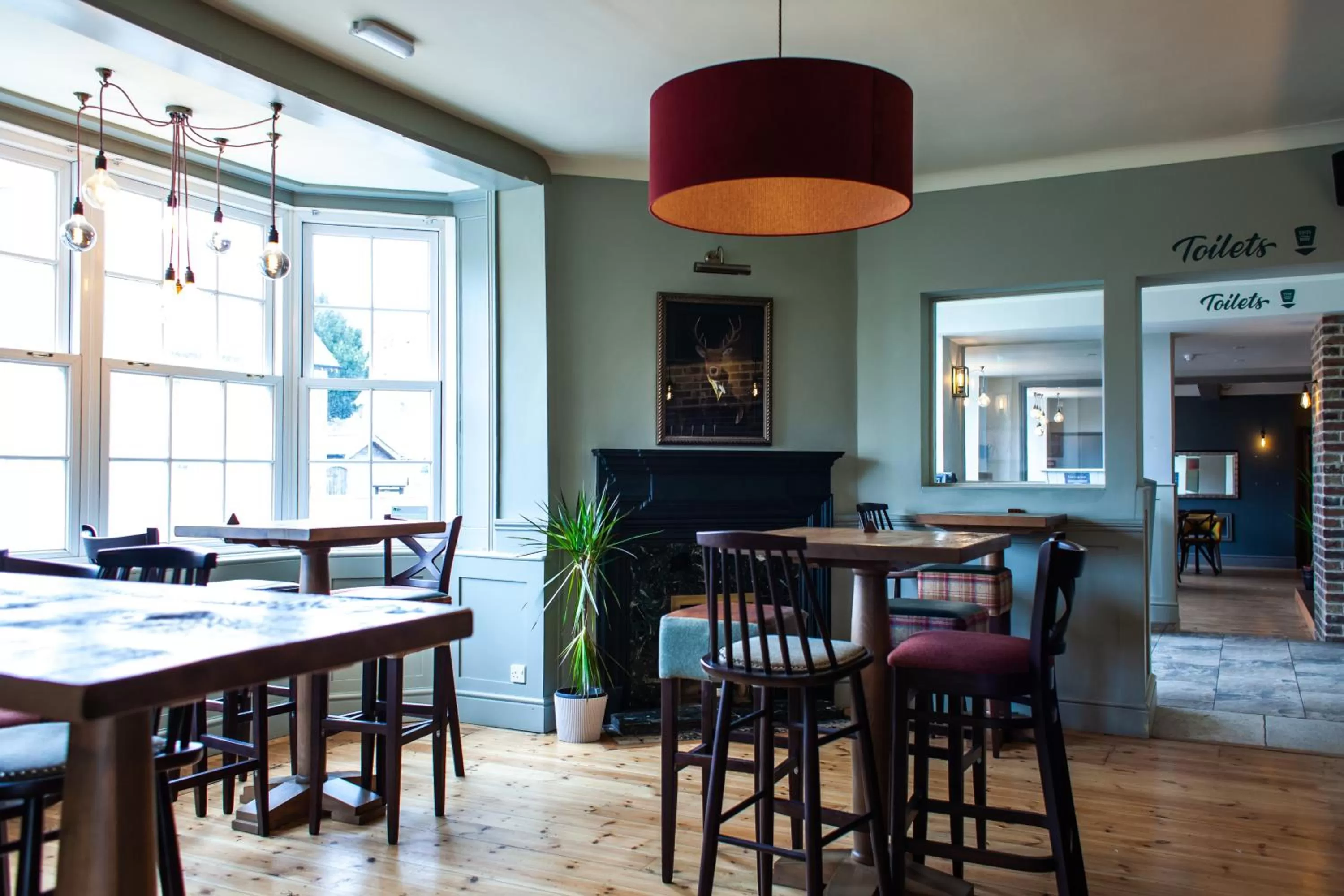 Lounge or bar in Coach House Inn