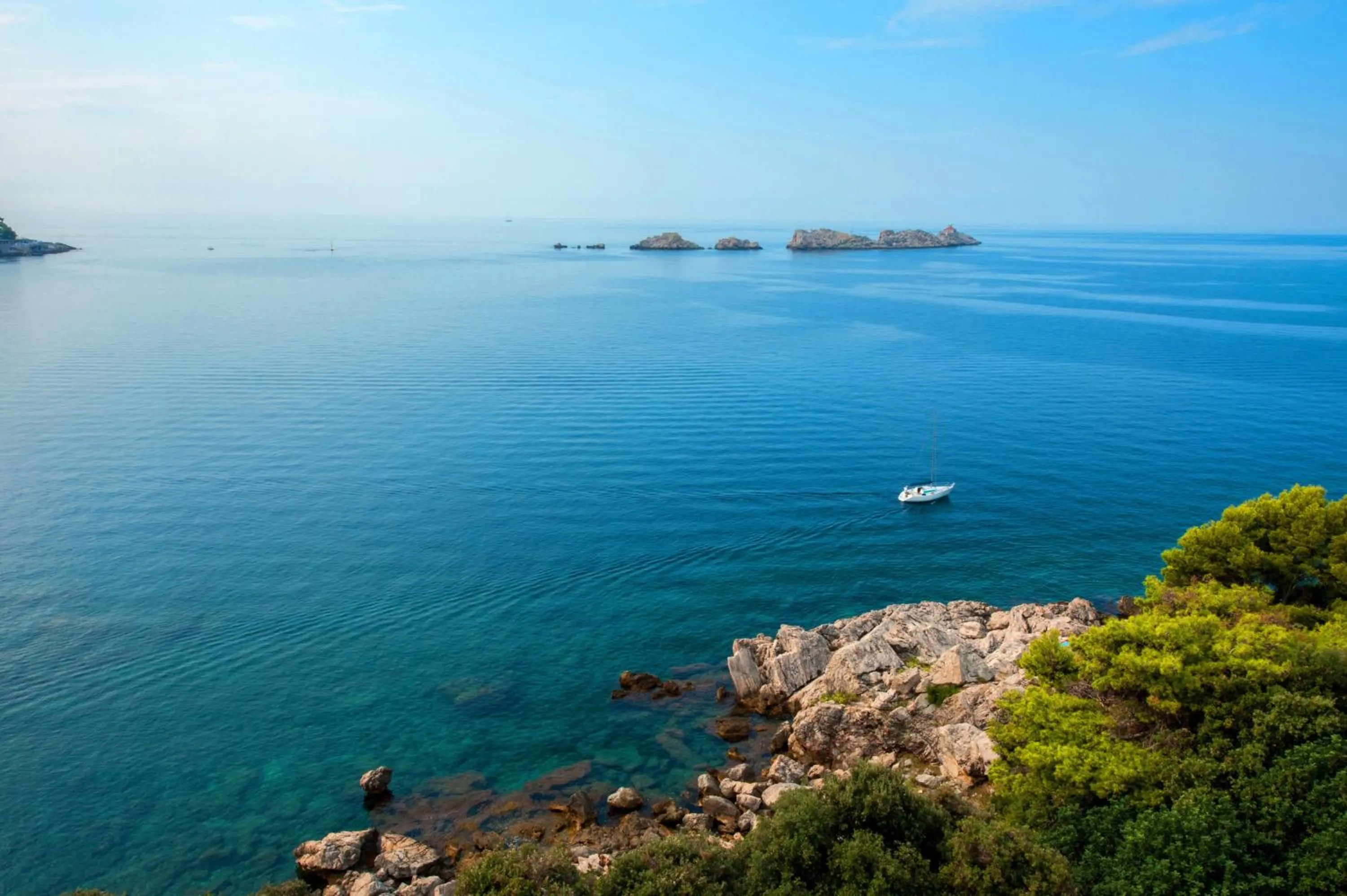 Area and facilities in Royal Neptun Hotel