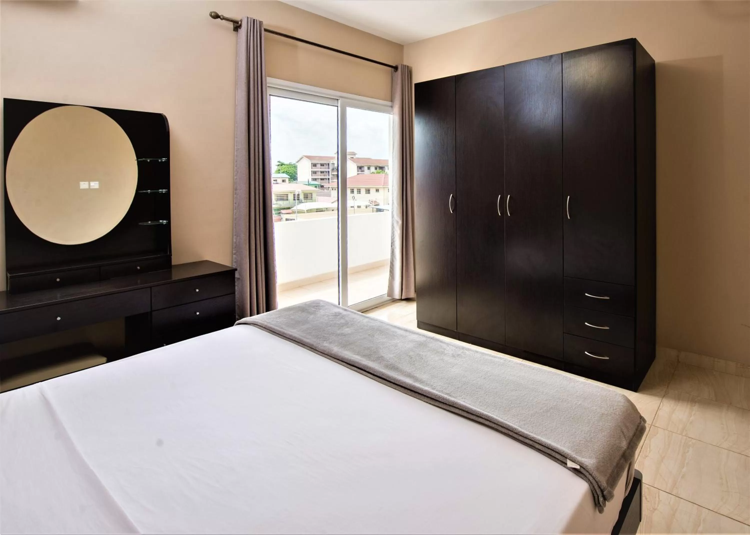 Bedroom, Bed in Montecito Apartments