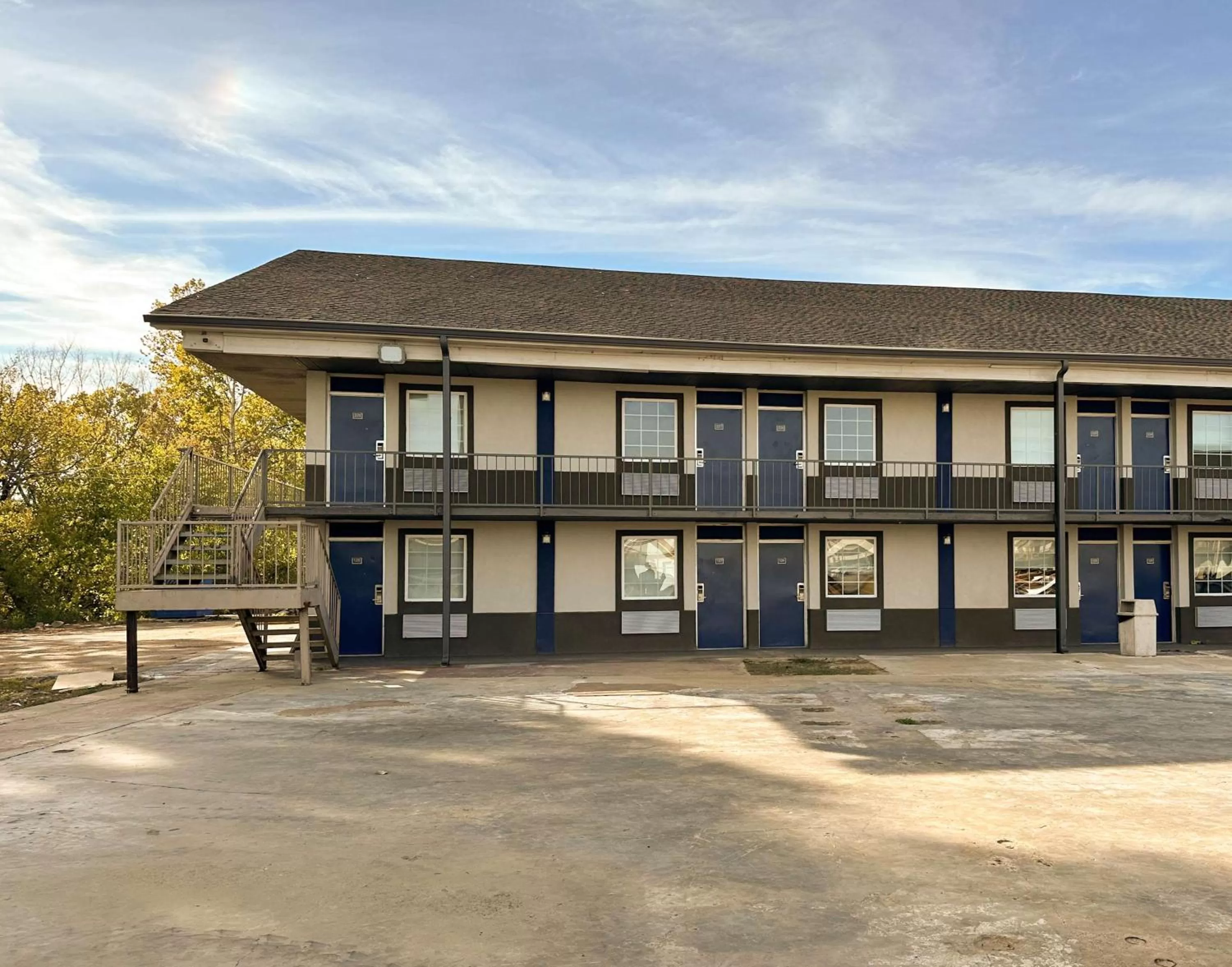 Studio 6 Jackson MS I 55