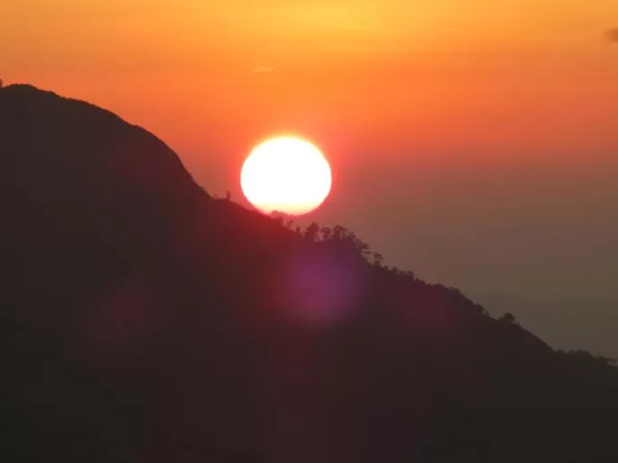 Sunrise/Sunset in Heavens Seven