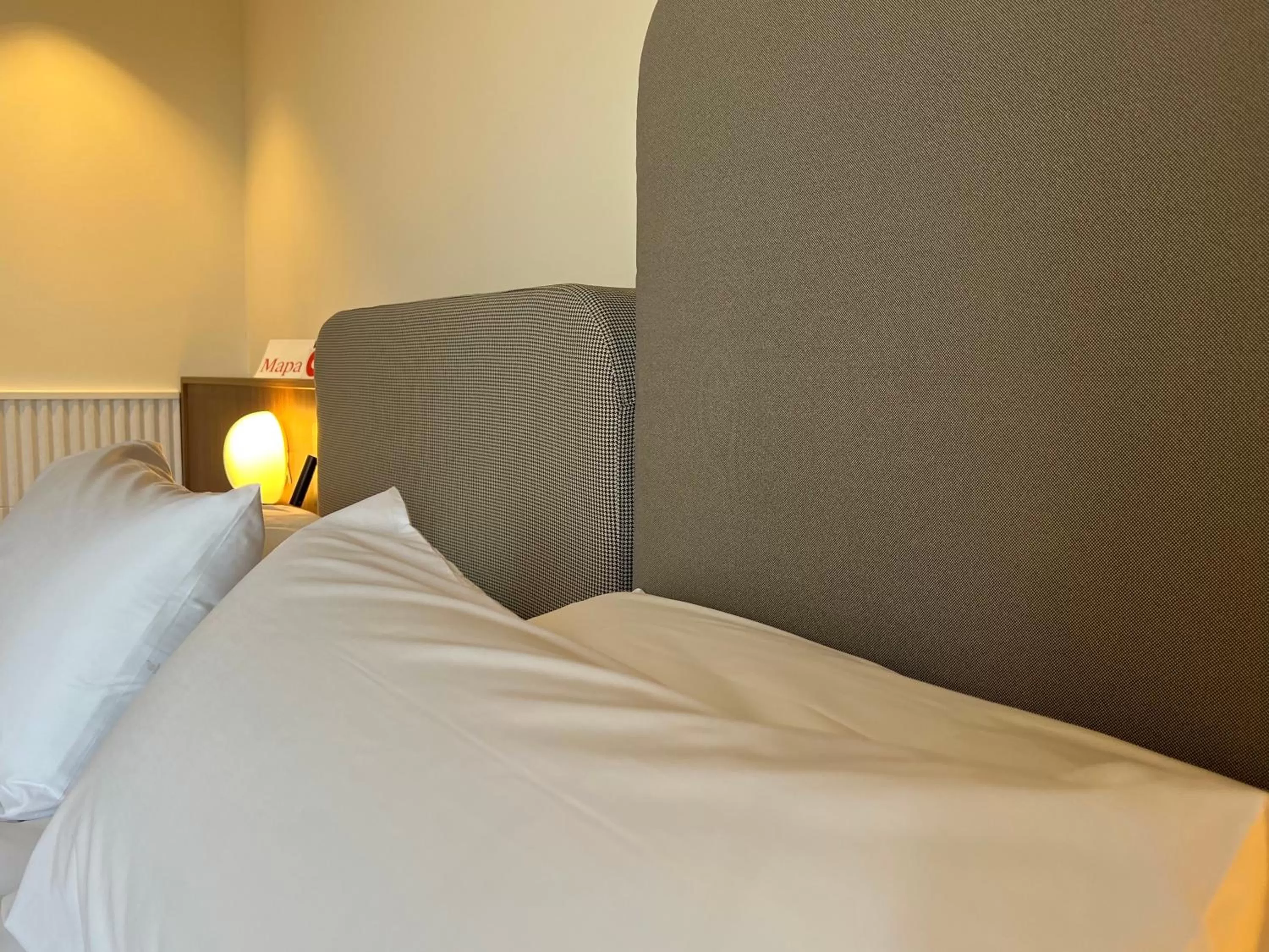 Bed in CIM HOTEL BOUTIQUE