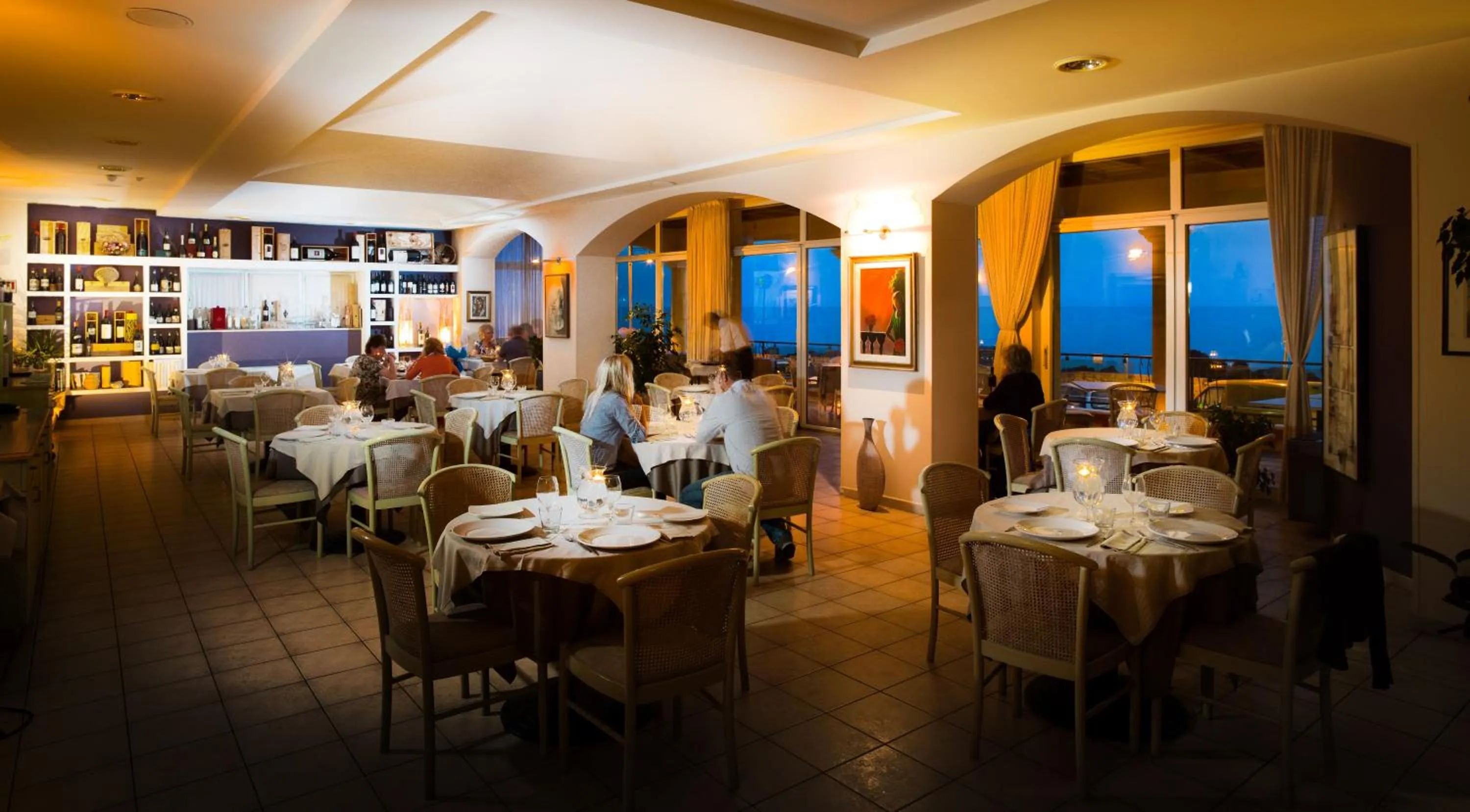 Restaurant/places to eat in Hotel & SPA Riviera Castelsardo