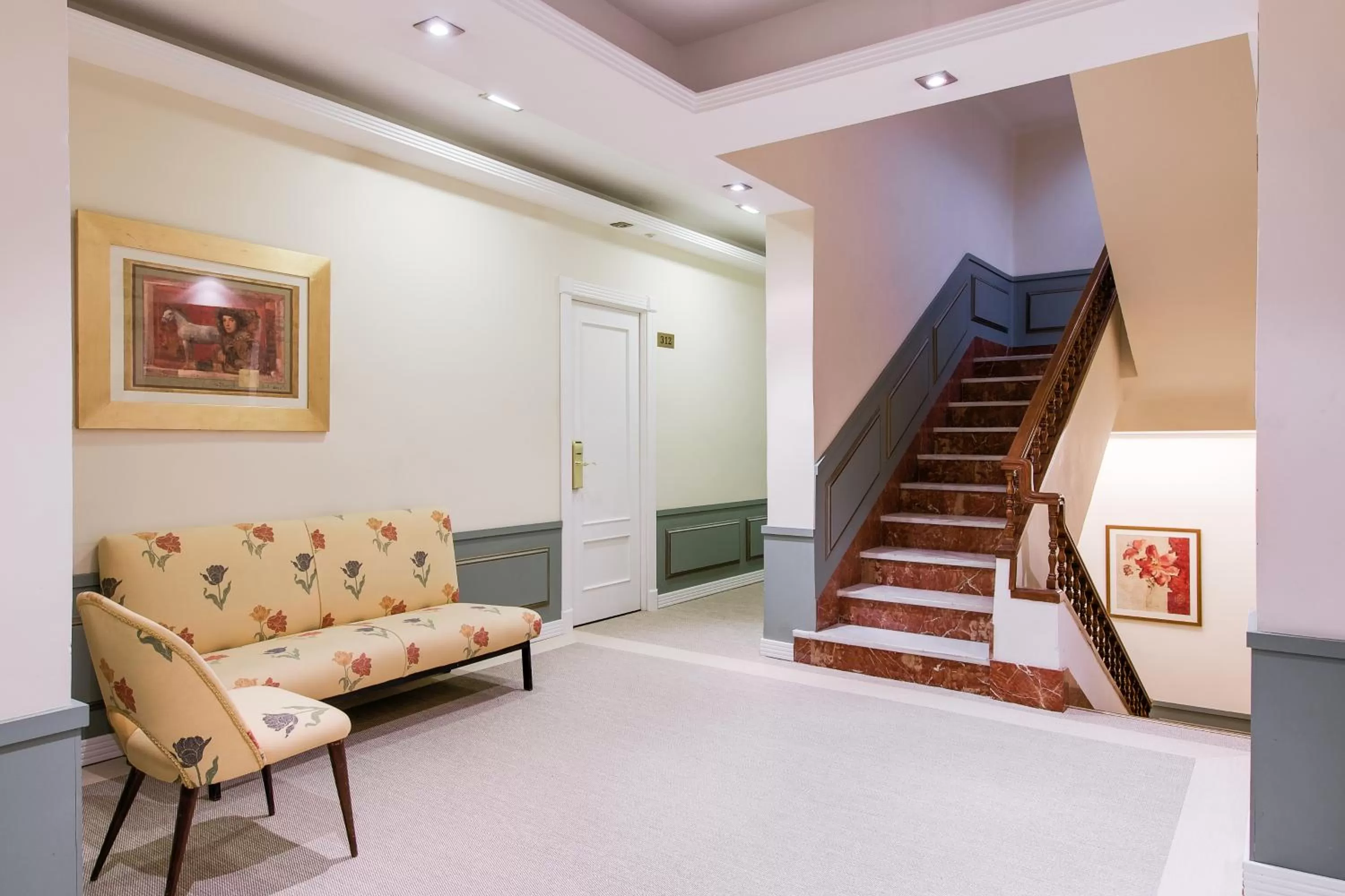 Decorative detail in Anacapri