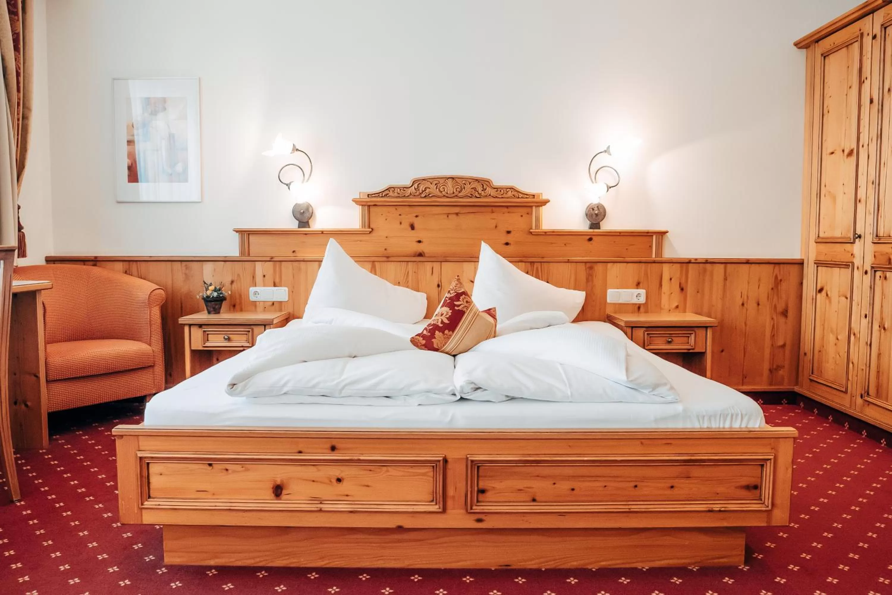 Bed in POST POST Hotel - Alpine Boutique Hotel & Spa
