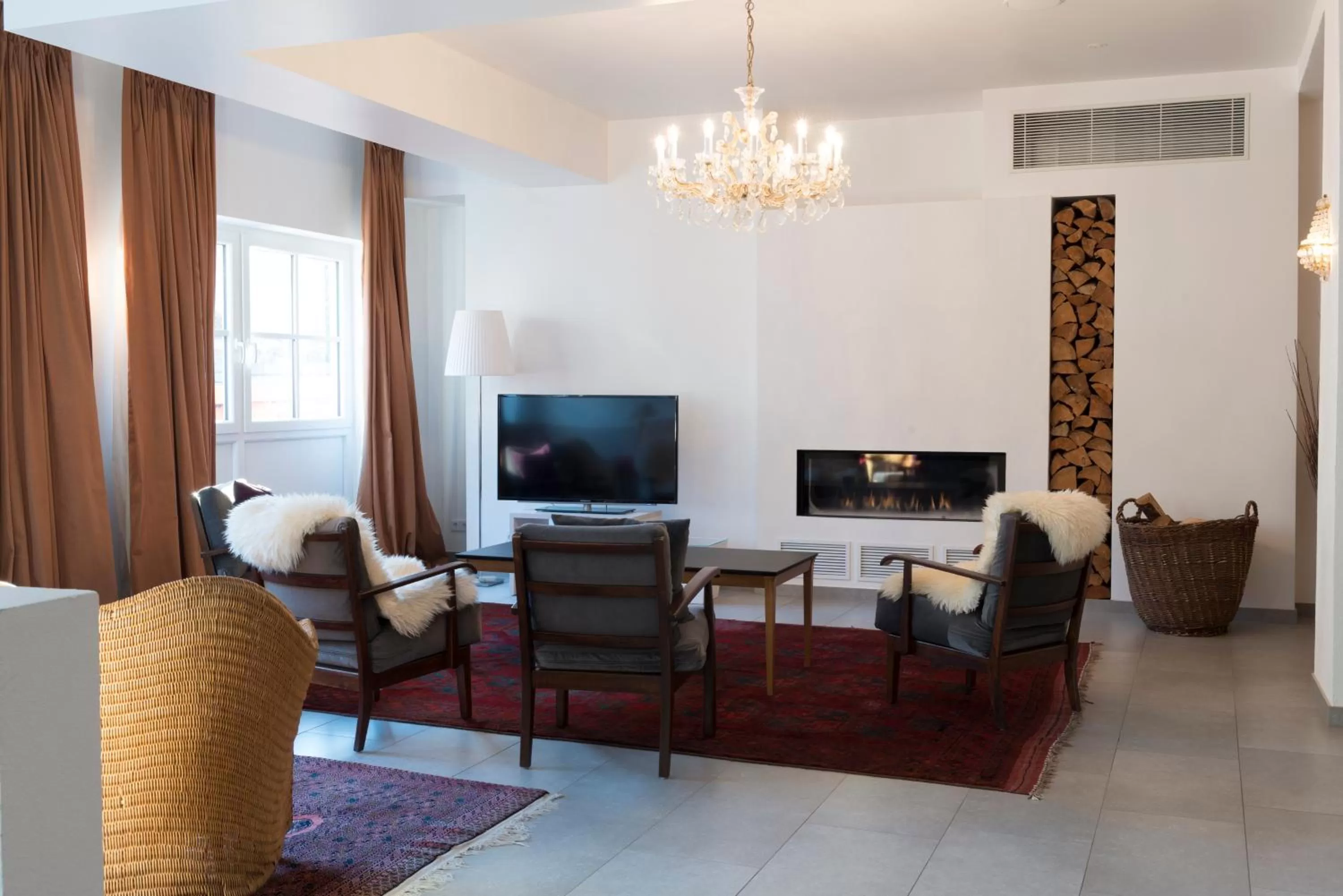 Communal lounge/ TV room in Hotel Gasthof Zum Storch