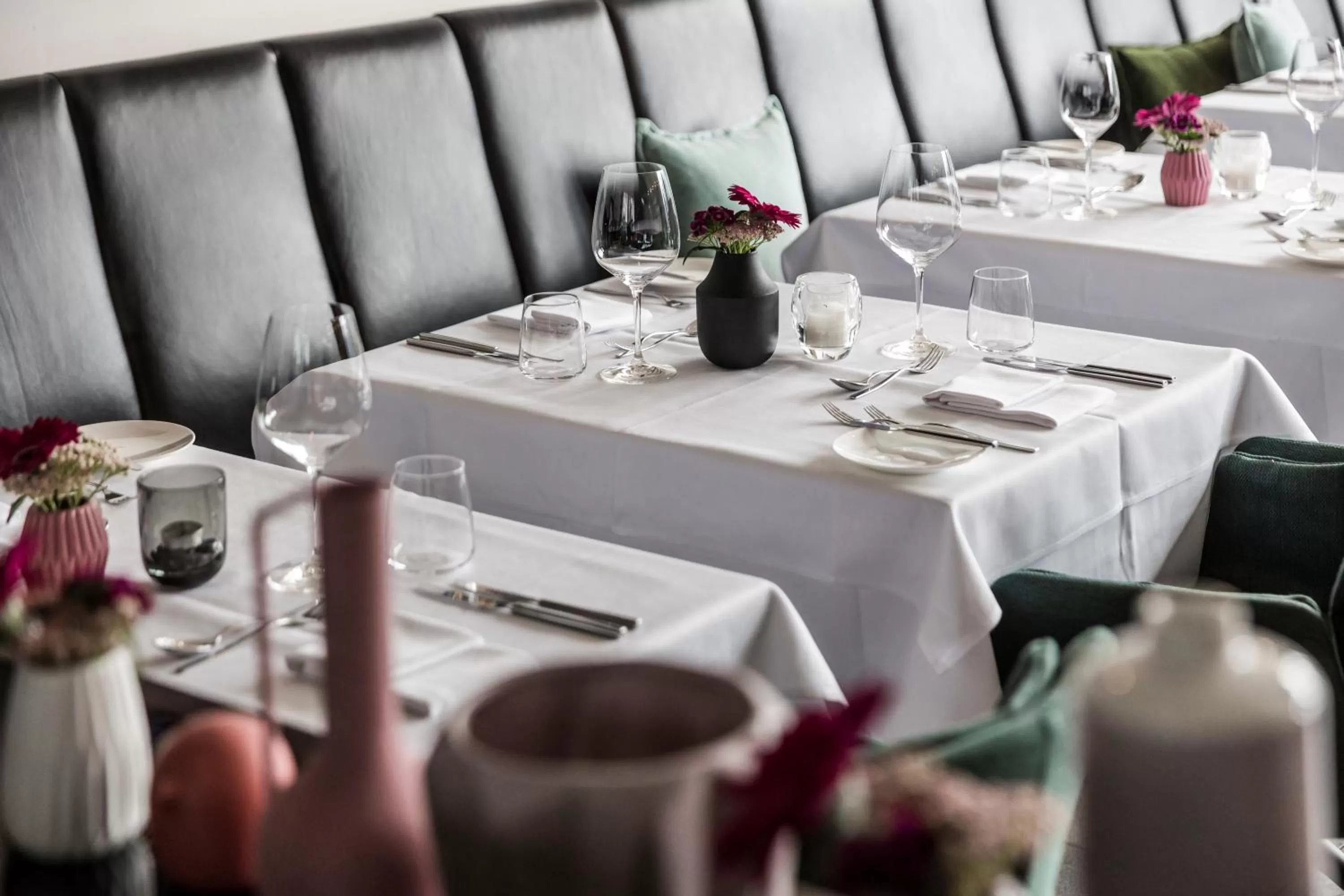 Restaurant/places to eat in NIDUM - Casual Luxury Hotel