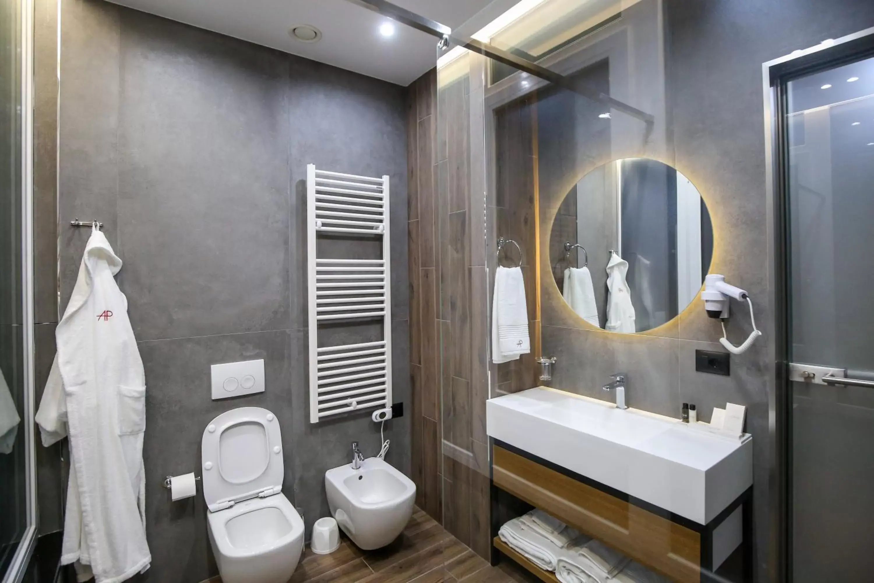 Deluxe Double Room with Side Sea View in AP Hotel Boutique Deluxe Double Room with Side Sea View in AP Hotel Boutique