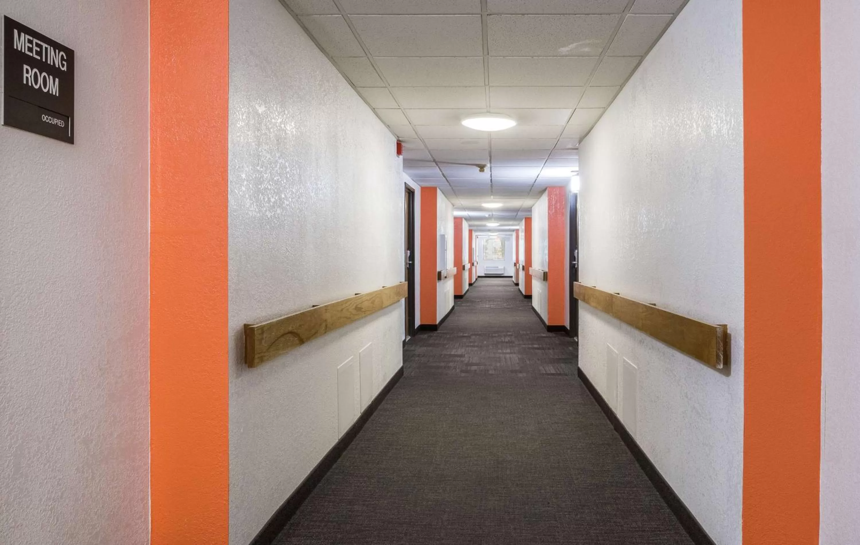 Property building in Motel 6-Prospect Heights, IL