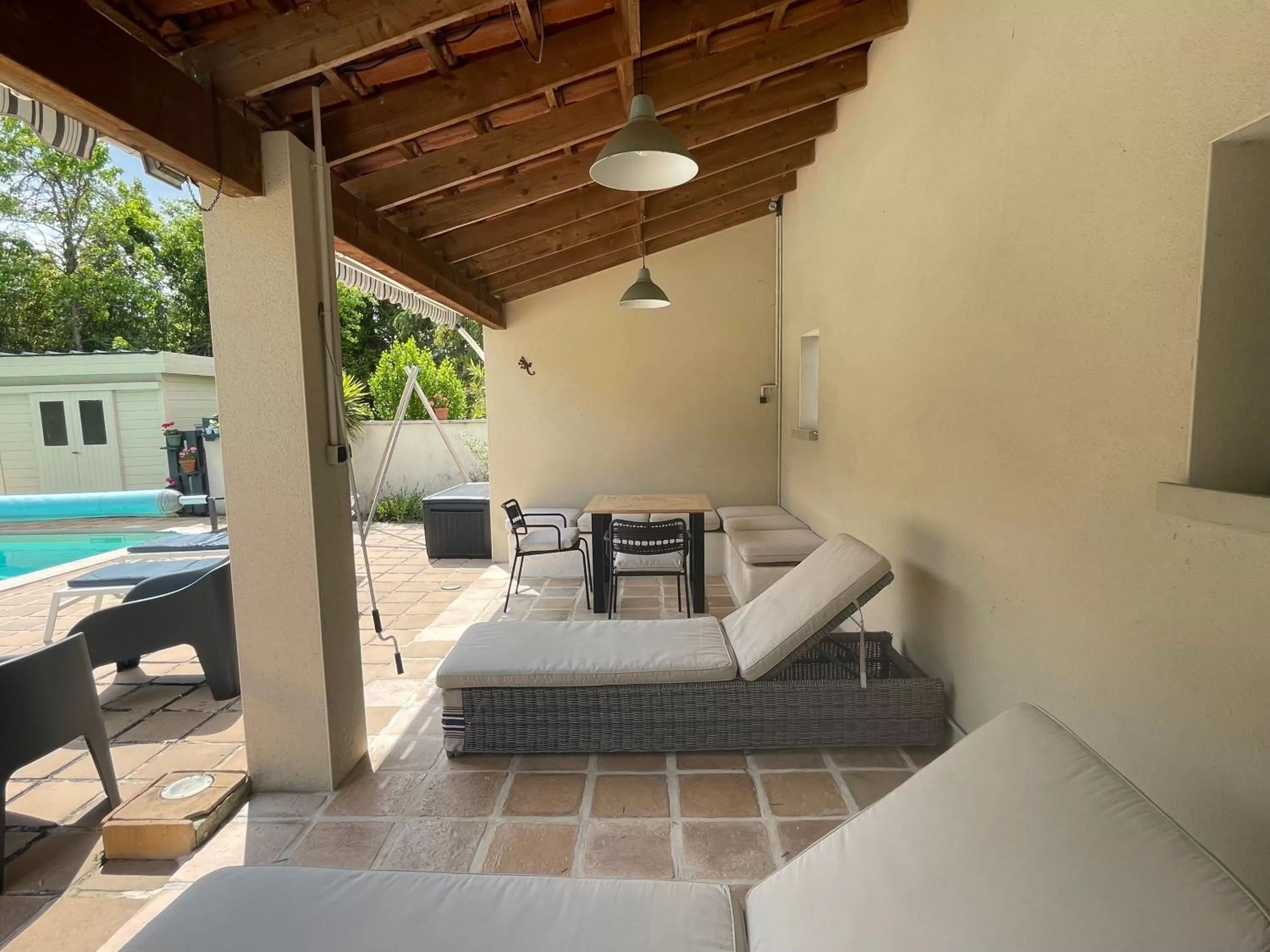 Swimming pool, Seating Area in Les Hauts de Beillard