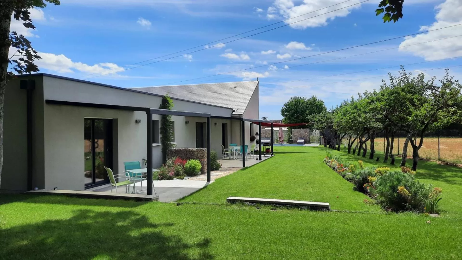 Patio in Les Gabions