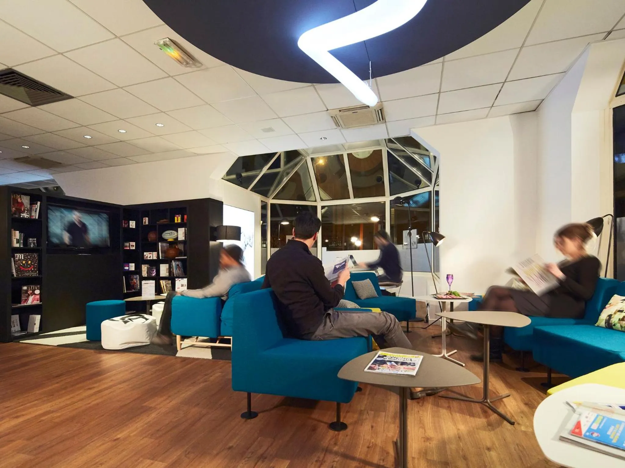 group of guests in Kyriad Paris Ouest - Colombes