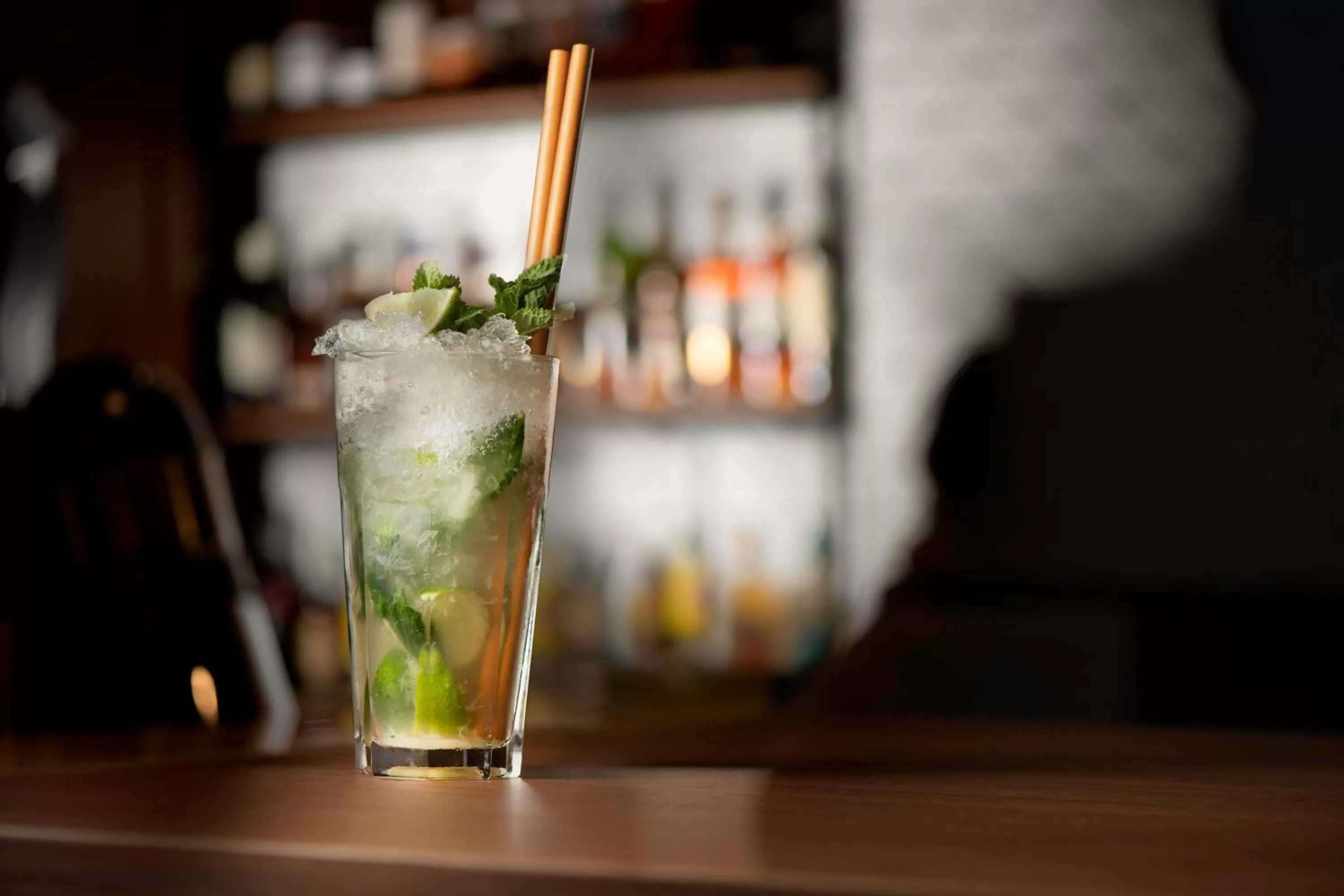 Lounge or bar in Holiday Inn Yerevan - Republic Square by IHG