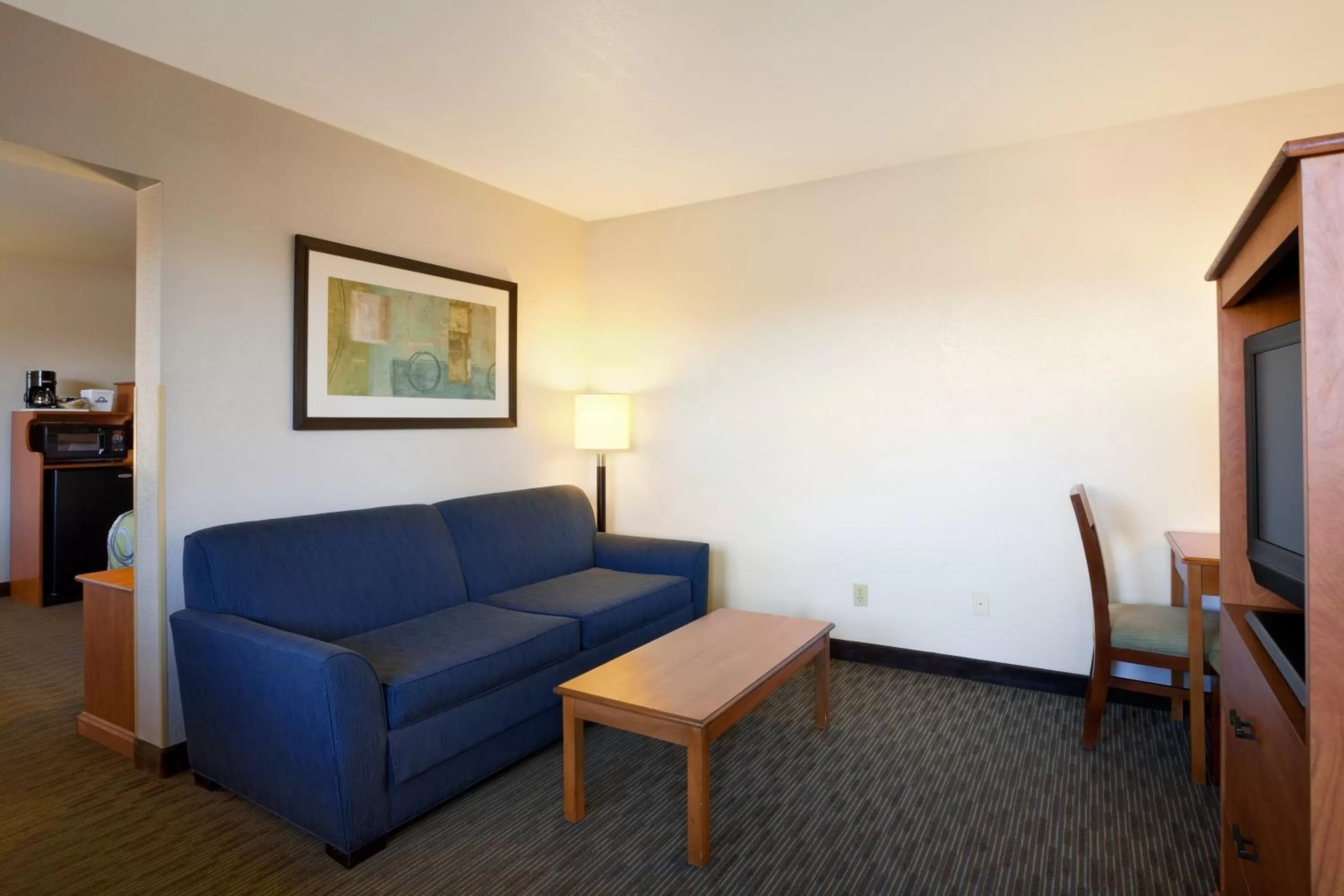 One-Bedroom King Suite - Non-Smoking in Days Inn by Wyndham Encinitas Moonlight Beach