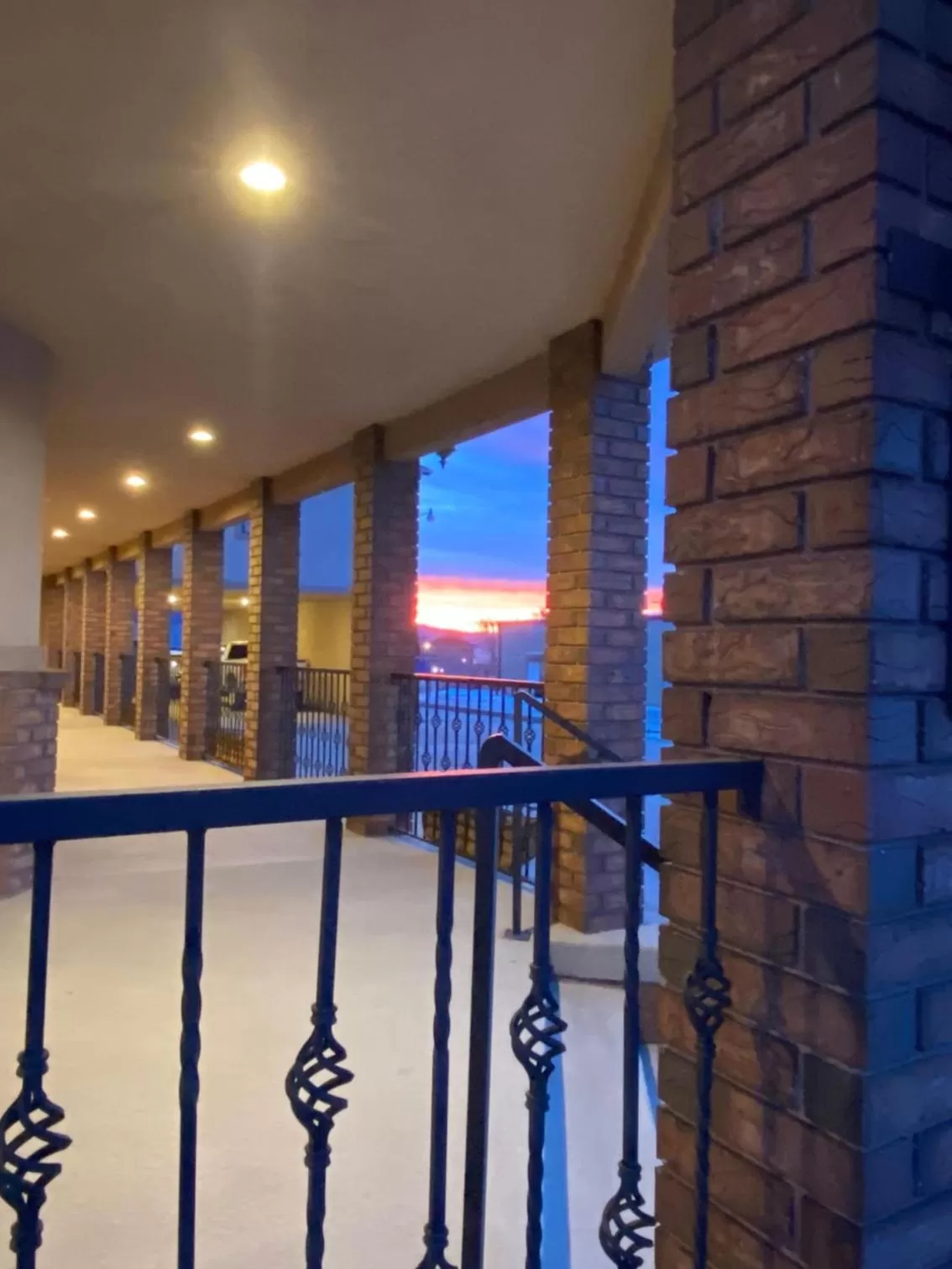 Facade/entrance in THE SNUGGLE INN