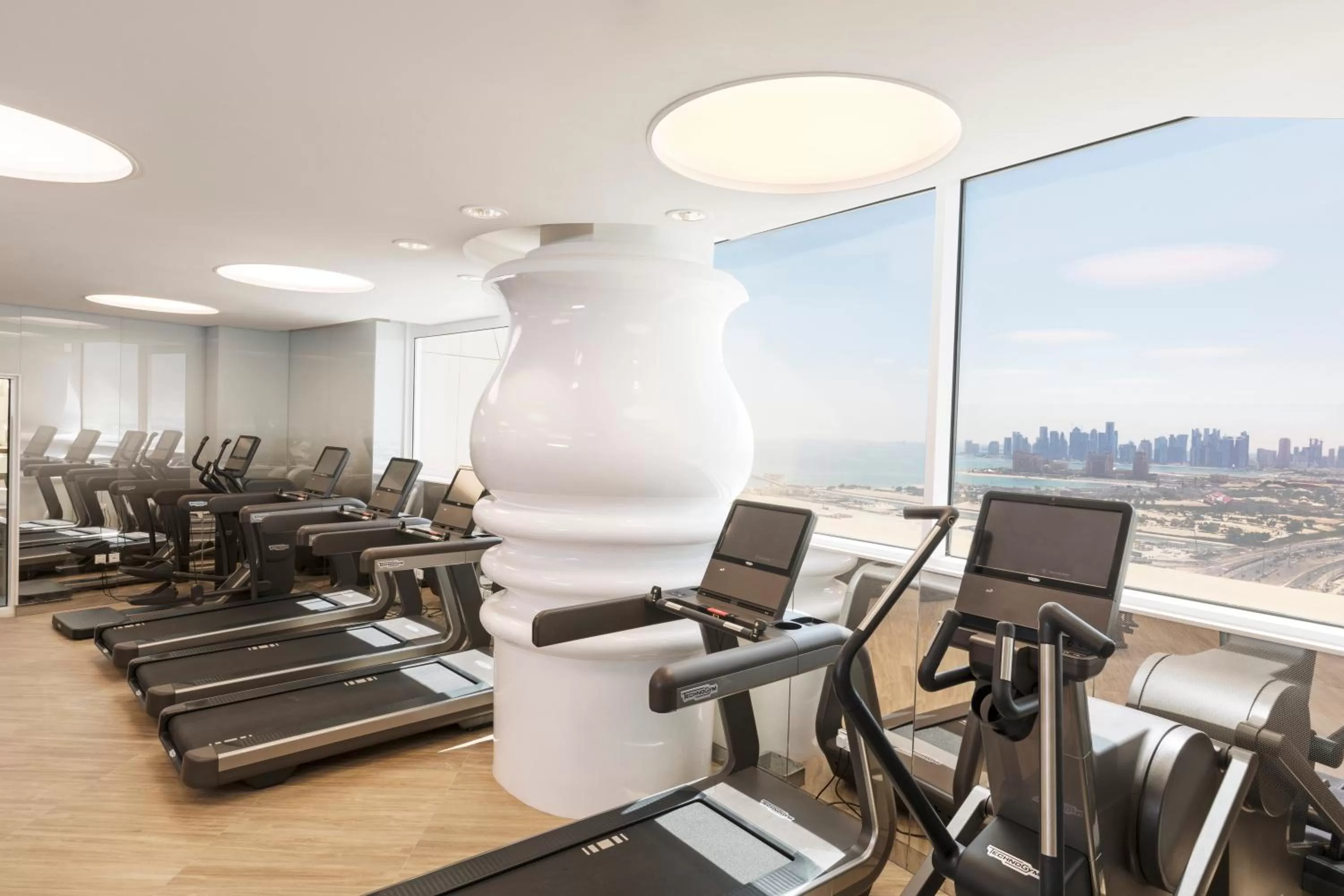 Fitness centre/facilities in Mondrian Doha