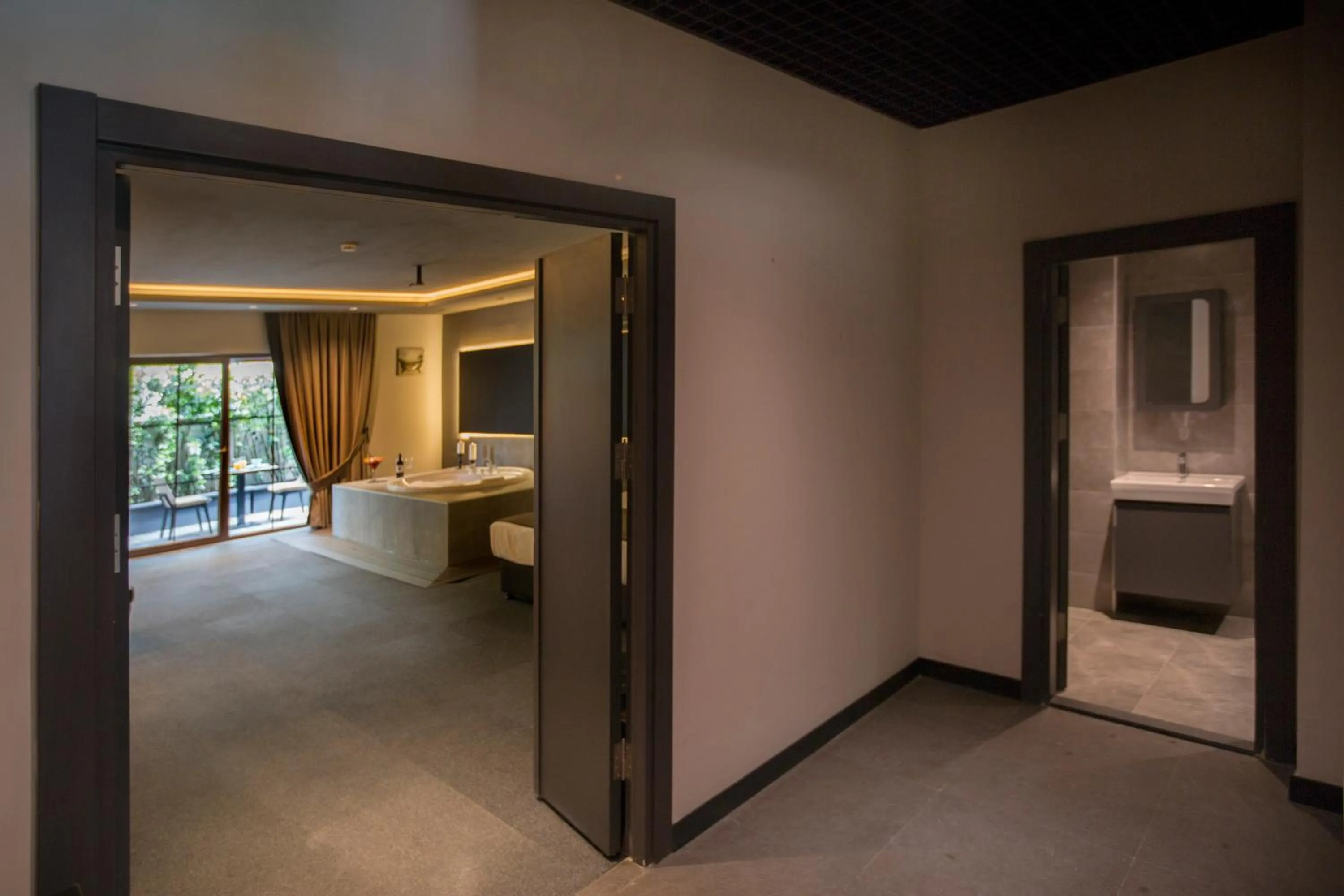 Bathroom, Bed in Cityloft 24