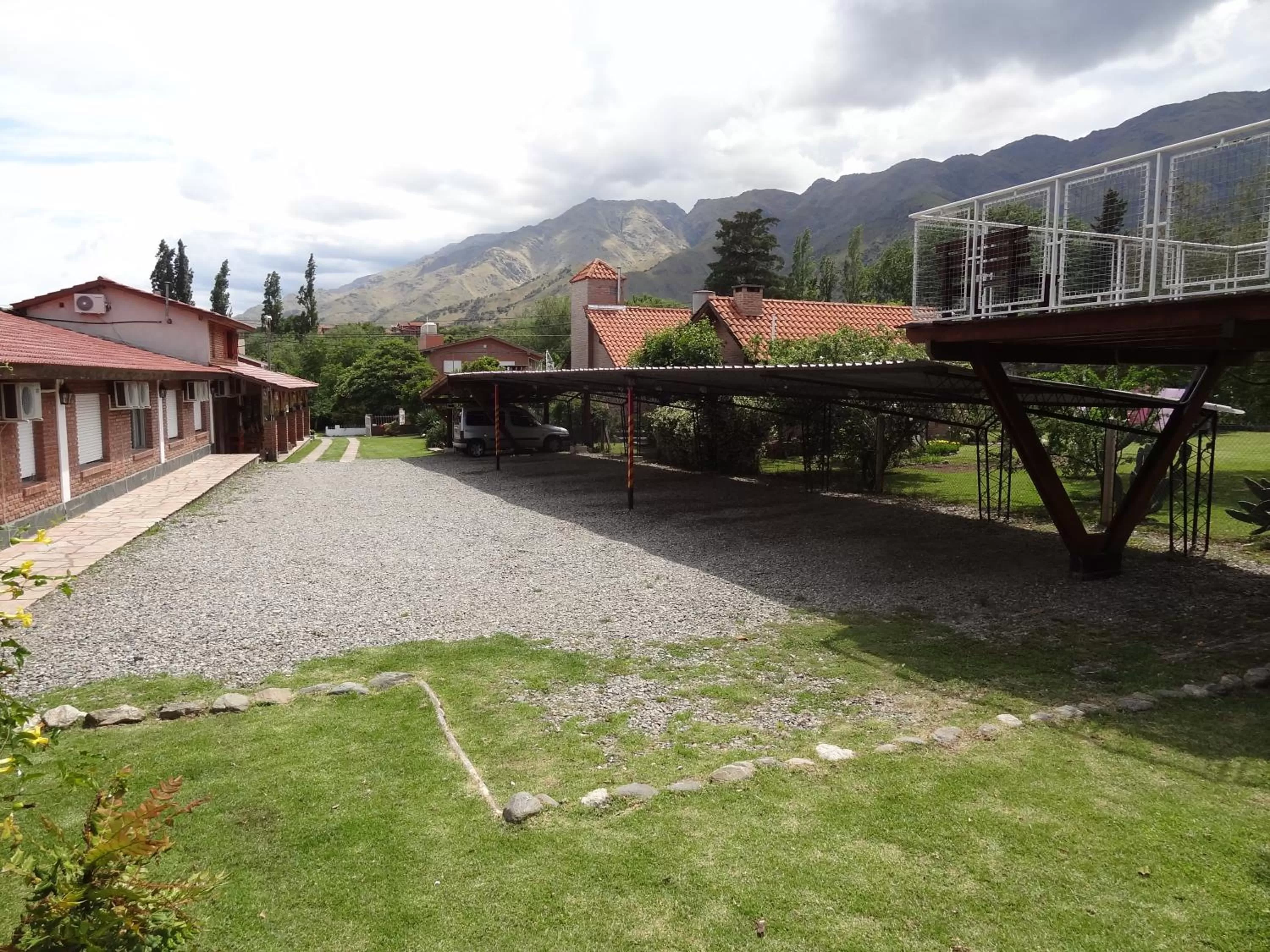 Property building in Hostería Lida