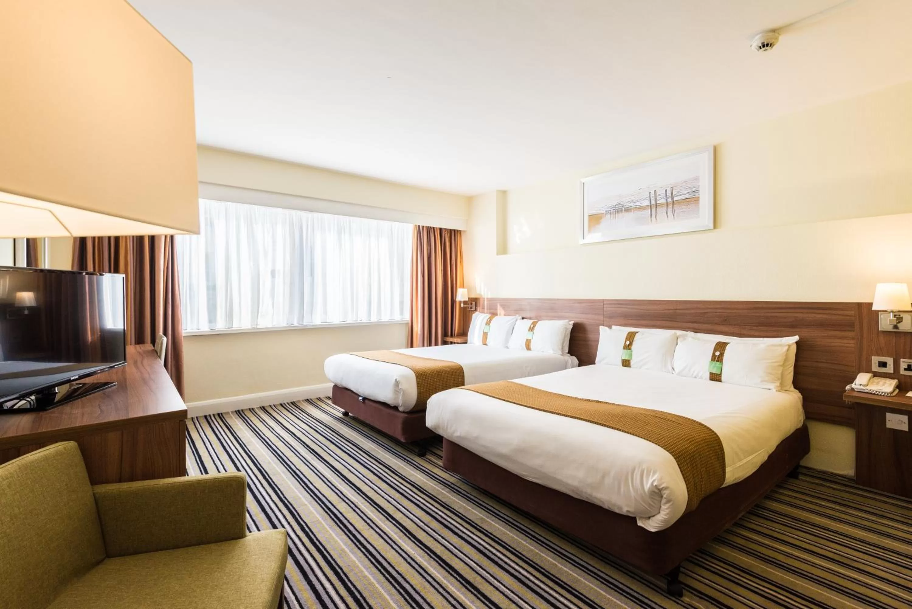 Double Room with Two Double Beds - Non-Smoking in Holiday Inn Brighton Seafront, an IHG Hotel
