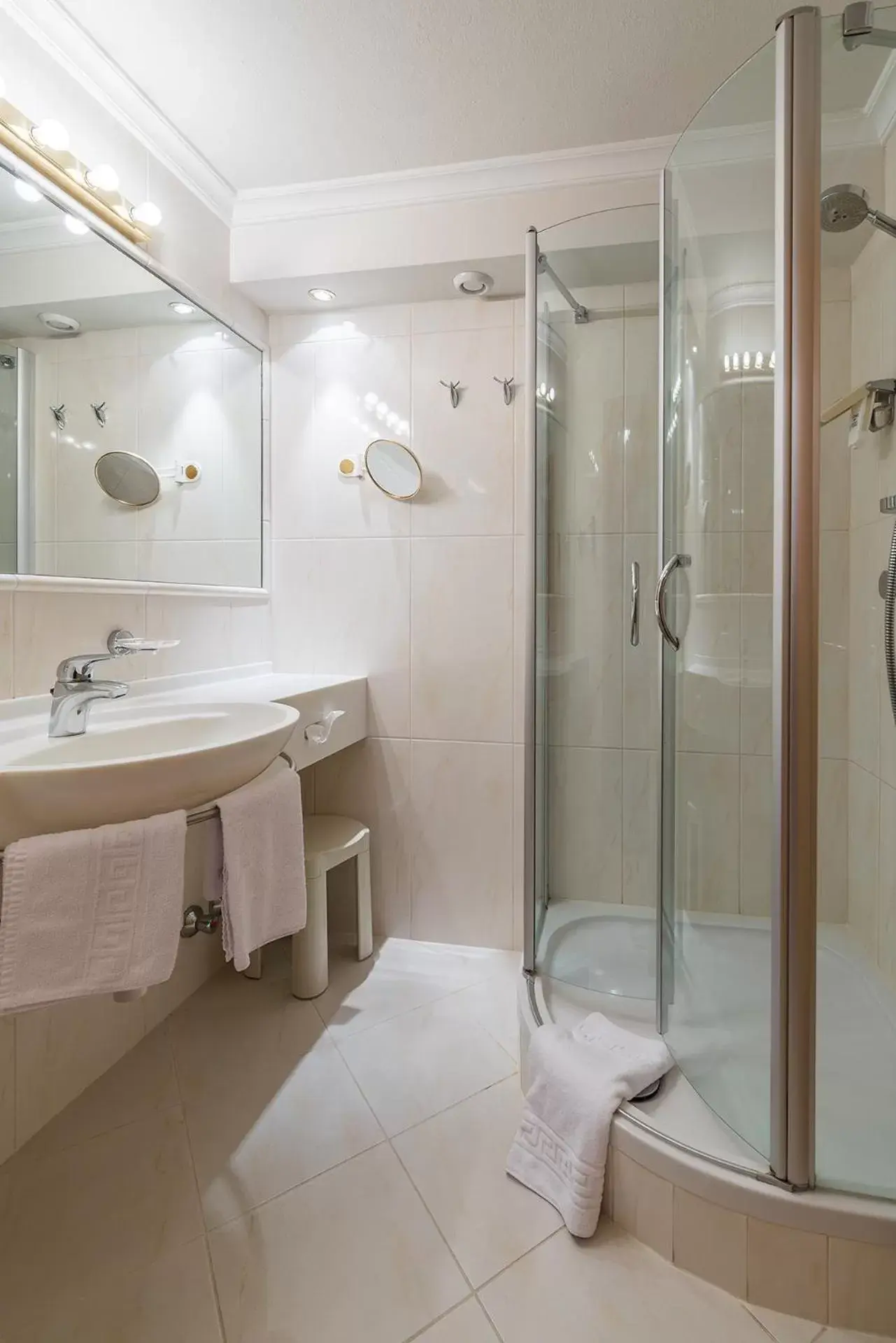 Double Room with Balcony - single occupancy in Wohlfühlhotel Schiestl Double Room with Balcony - single occupancy in Wohlfühlhotel Schiestl